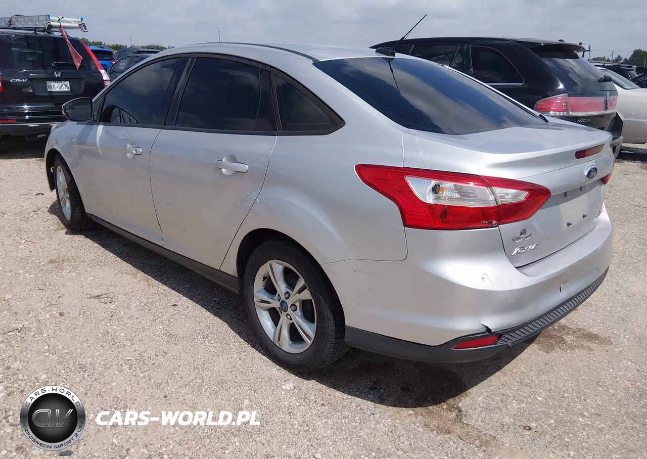 2013 Ford Focus Se VIN:1FADP3F23DL133059 - 3
