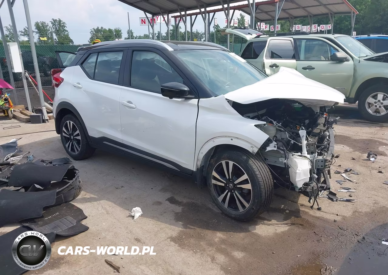 2019 Nissan Kicks Sr – zdjęcie 1 z 18