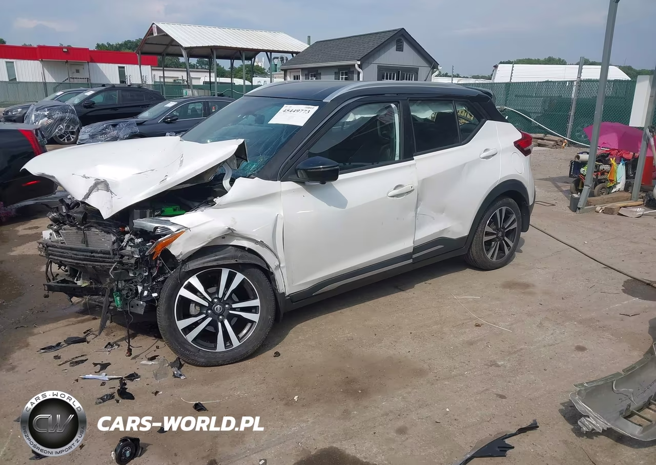 2019 Nissan Kicks Sr VIN:3N1CP5CUXKL492176 - 2