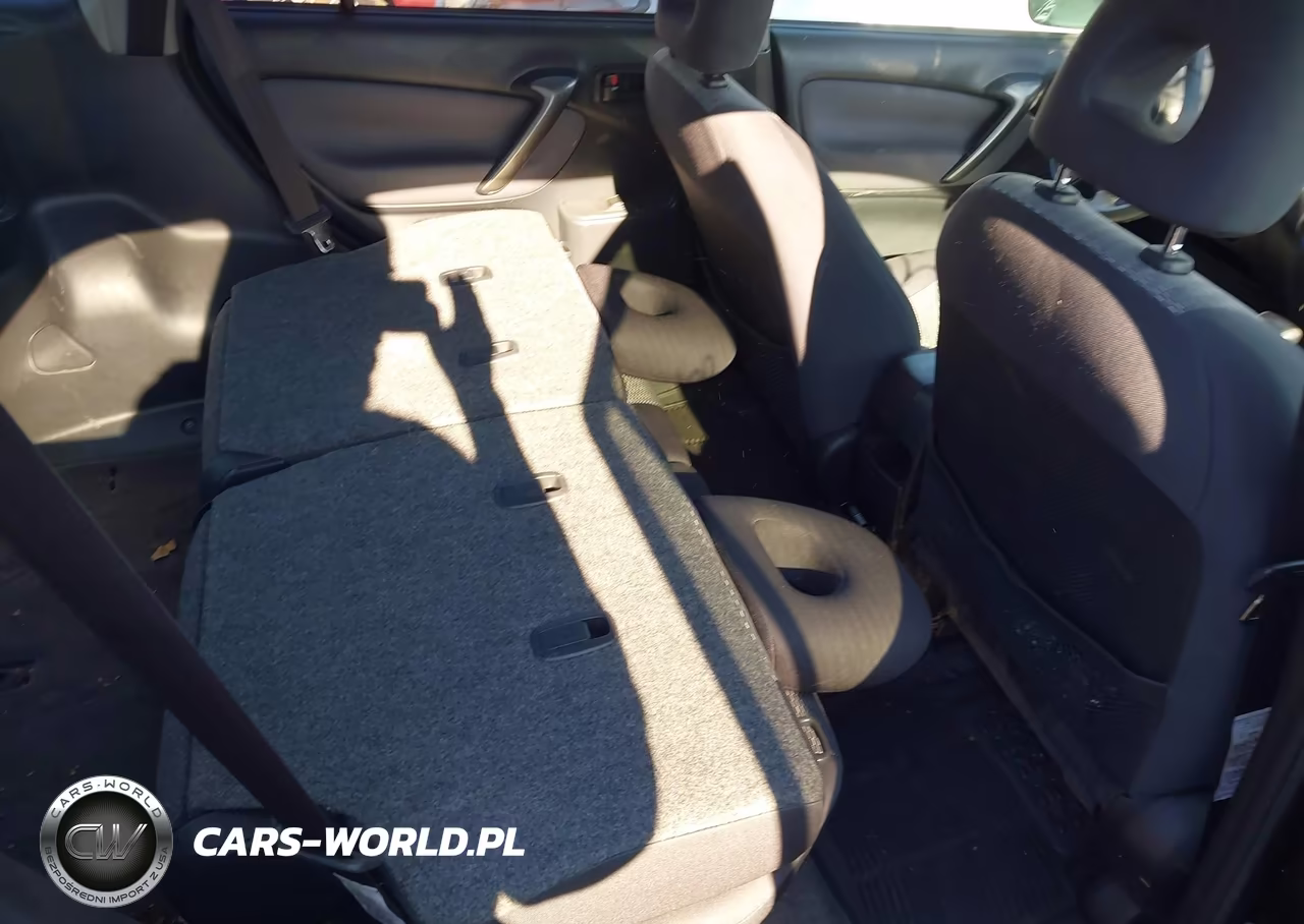 2004 Toyota Rav4 VIN:JTEHD20V546017938 - 8