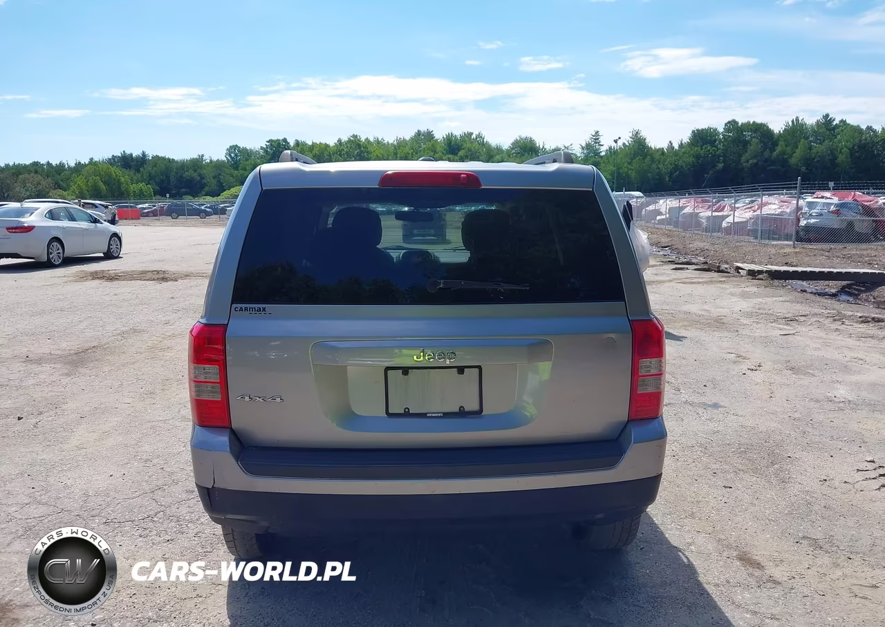 2016 Jeep Patriot Sport VIN:1C4NJRBB8GD518527 - 15