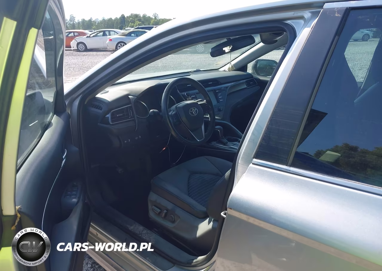 2019 Toyota Camry Se VIN:4T1B11HK2KU810562 - 6