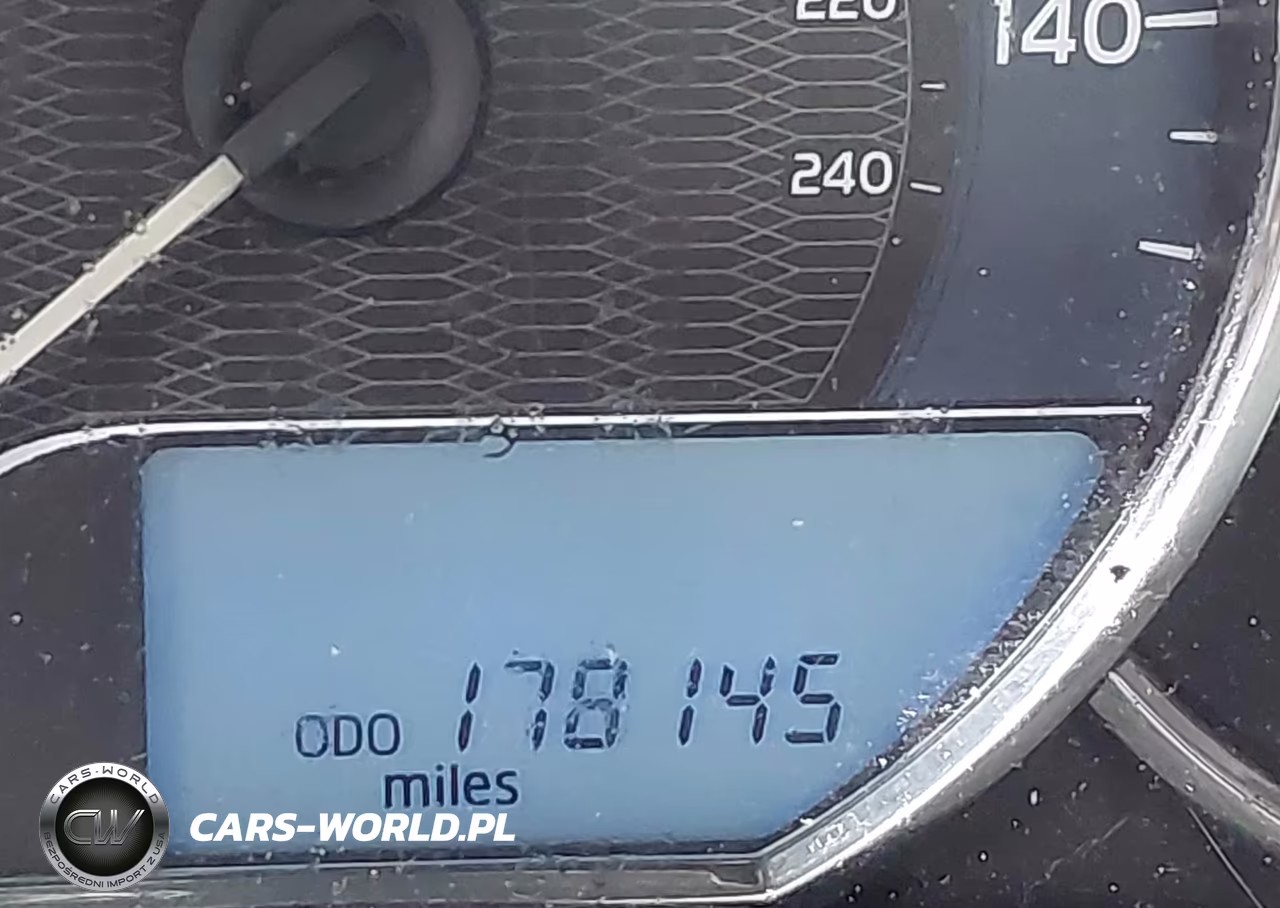 2014 Toyota Corolla Le VIN:2T1BURHE5EC173348 - 15