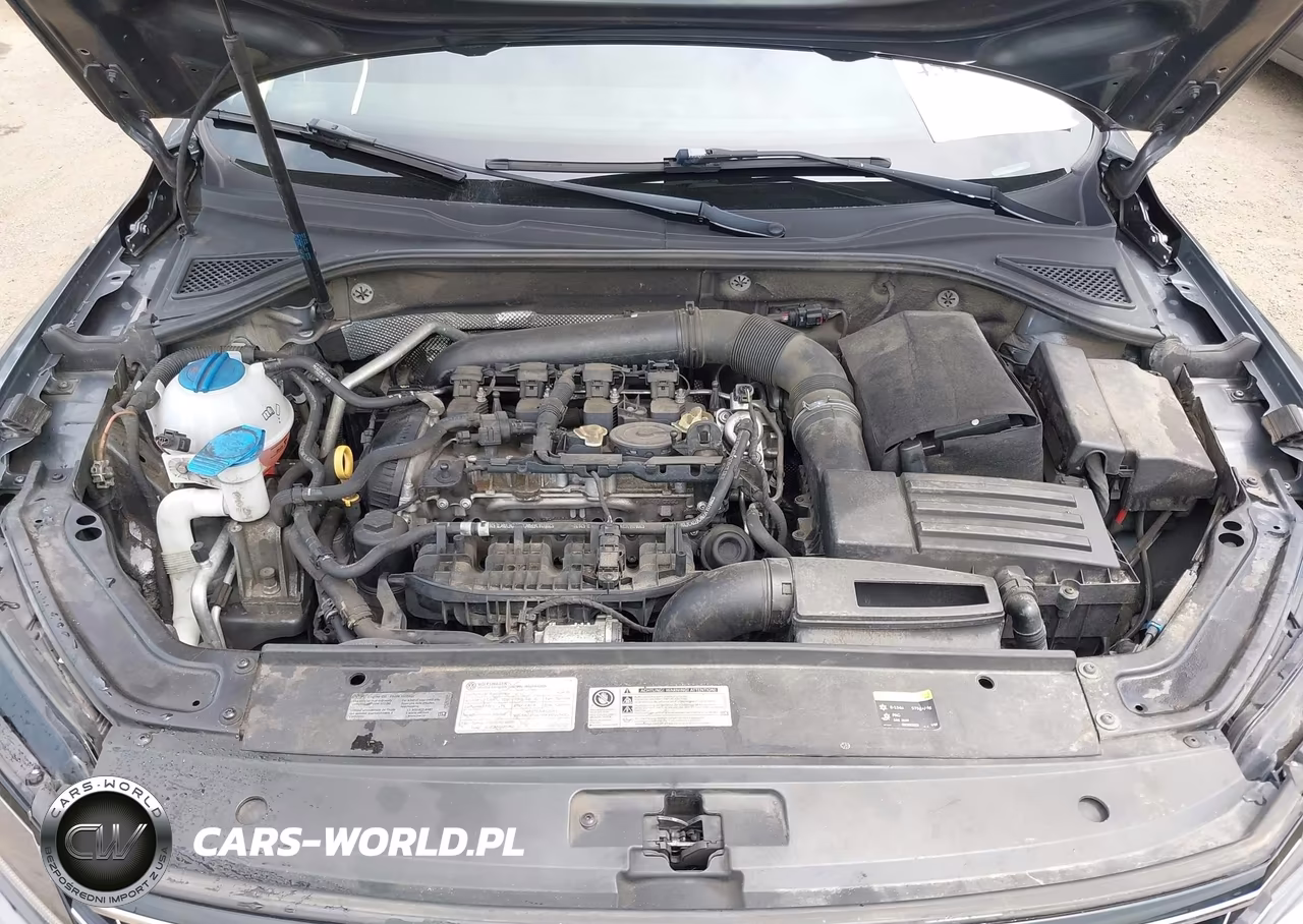 2016 Volkswagen Passat 1.8T Se VIN:1VWBT7A3XGC066580 - 10