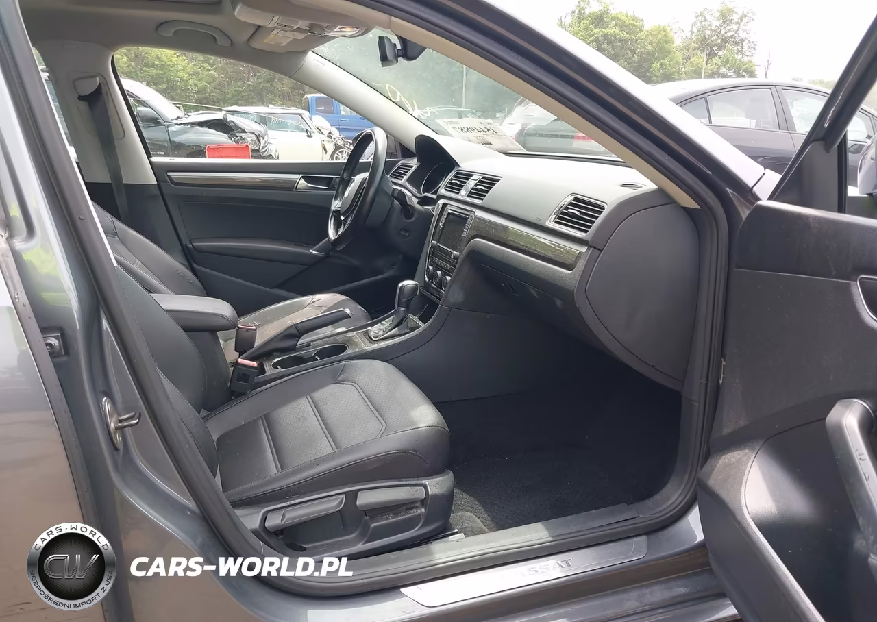 2016 Volkswagen Passat 1.8T Se VIN:1VWBT7A3XGC066580 - 5