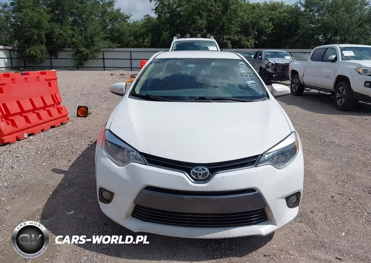 2015 Toyota Corolla Le Plus VIN:5YFBURHE5FP356329 - 12