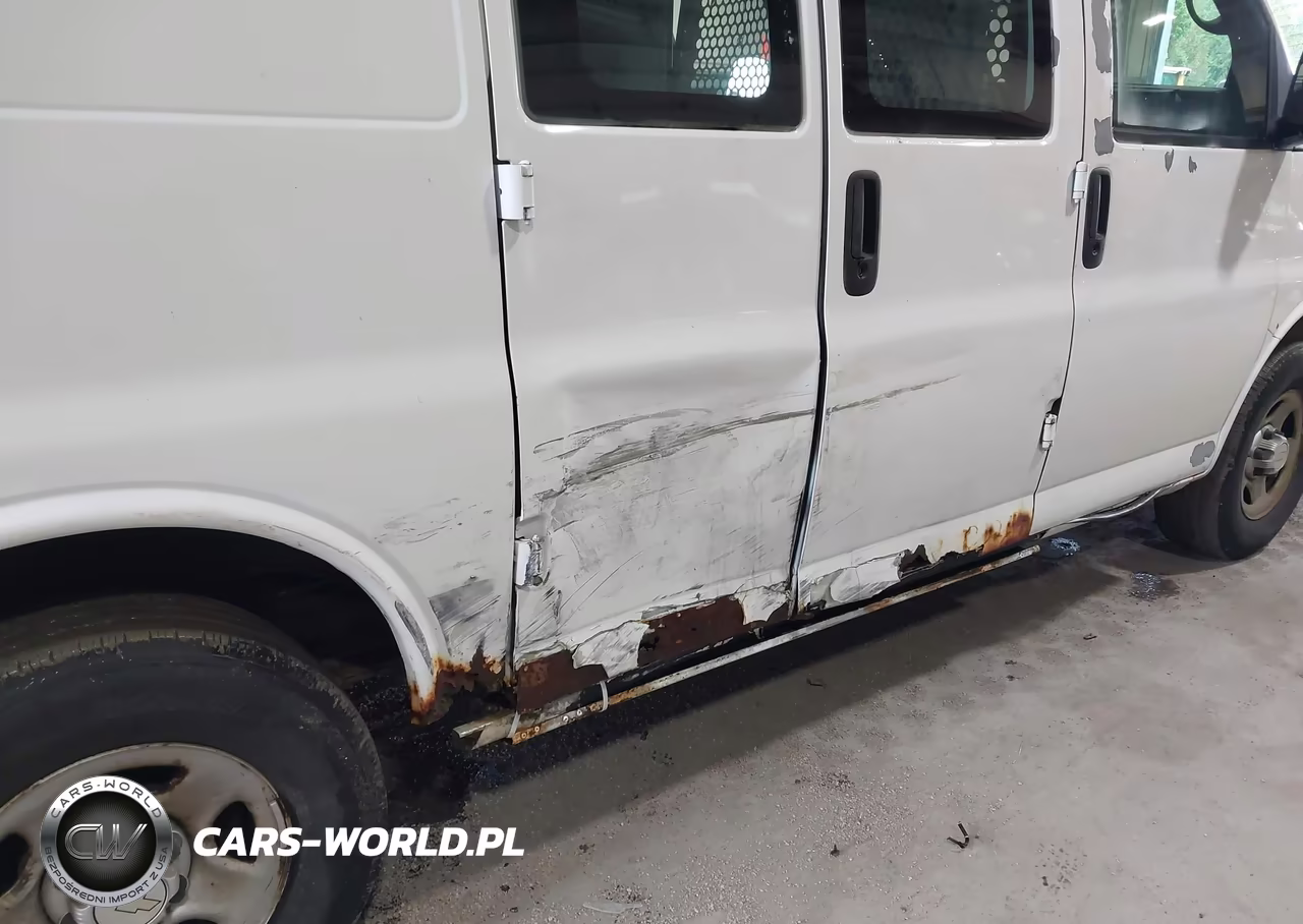 2007 Chevrolet Express Work Van VIN:1GCFG15X871143297 - 15