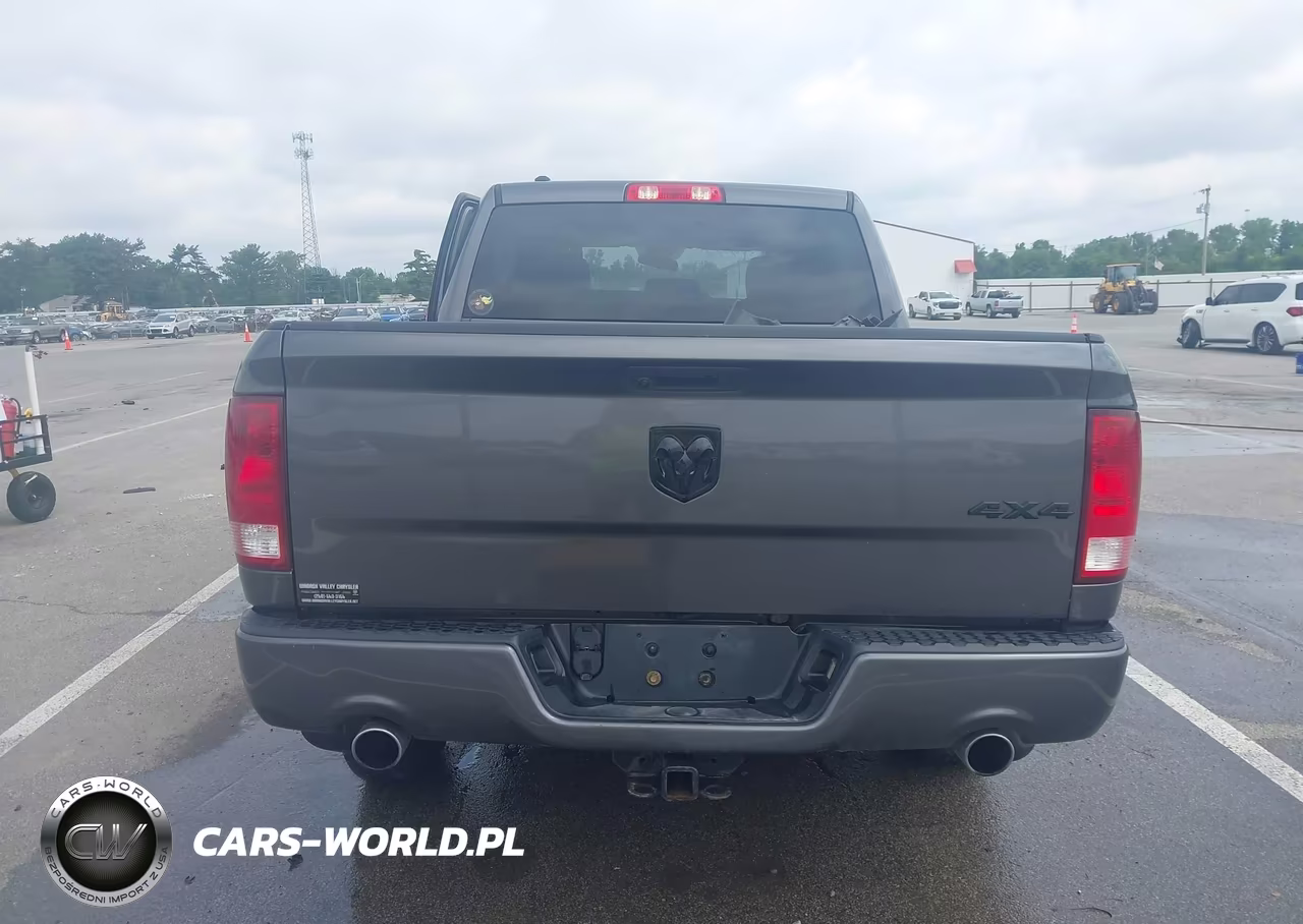 2019 Ram 1500 Classic Express 4X4 5'7 Box VIN:1C6RR7KT9KS502579 - 16