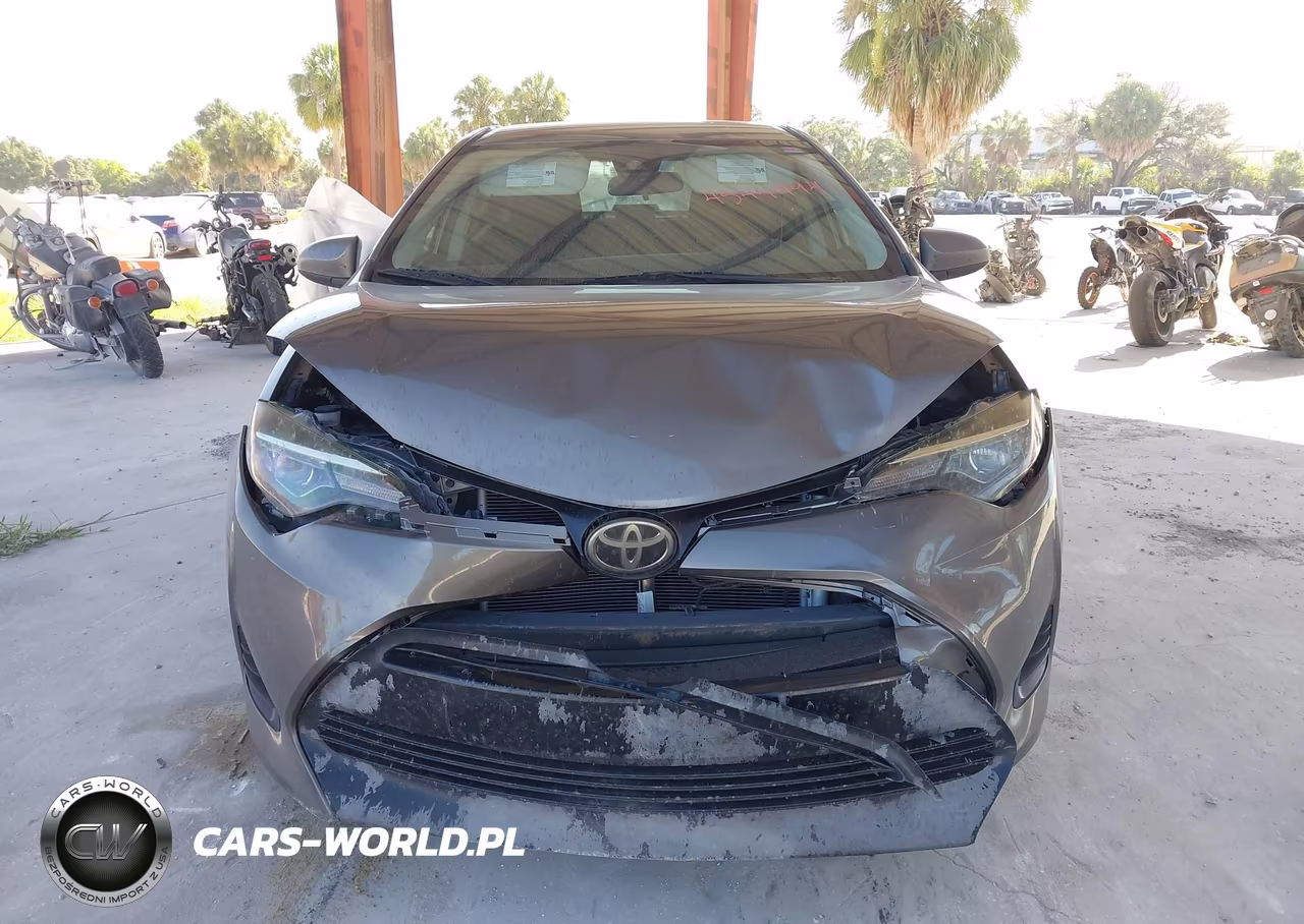 2019 Toyota Corolla Le VIN:5YFBURHE4KP944488 - 12