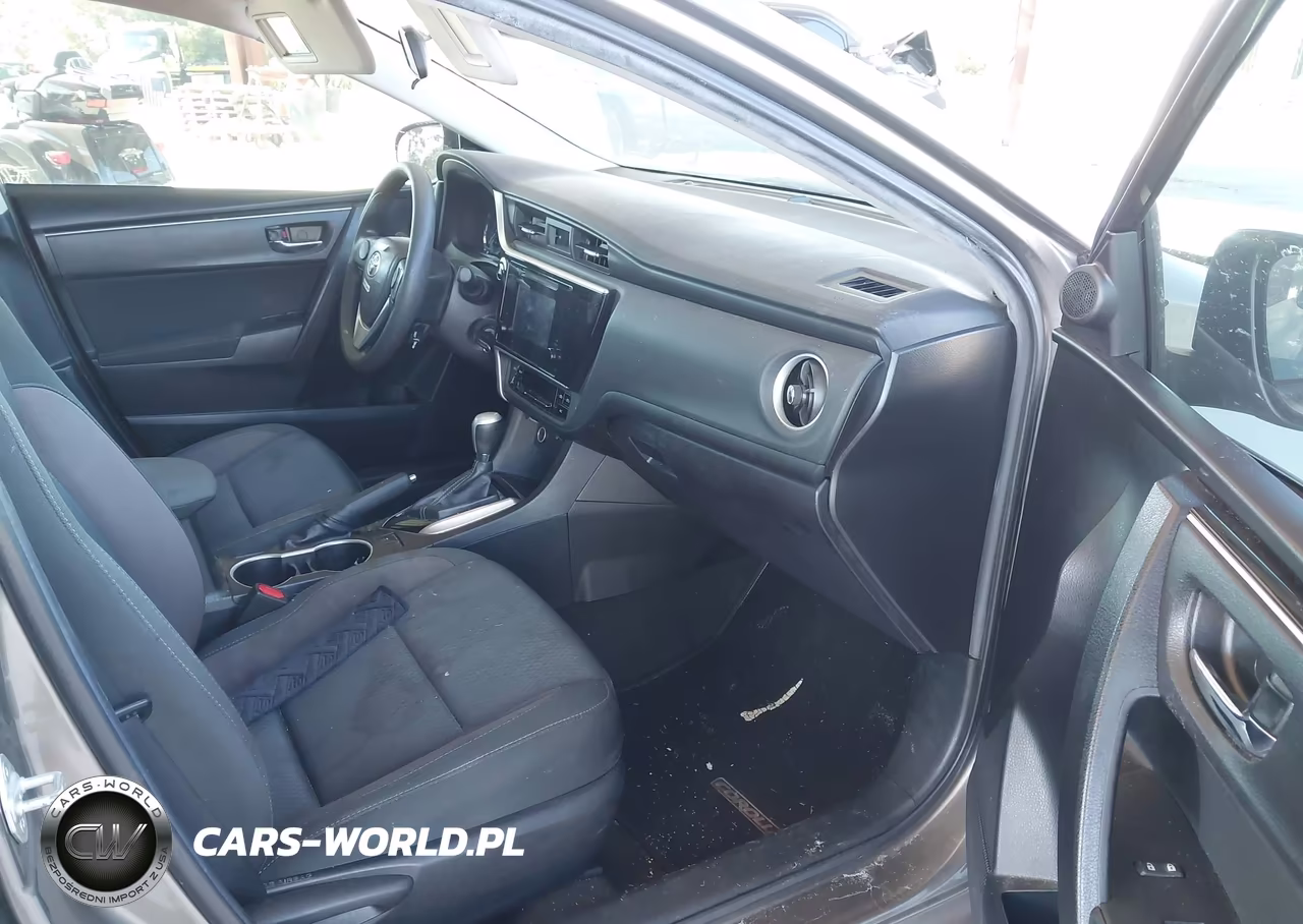 2019 Toyota Corolla Le VIN:5YFBURHE4KP944488 - 5