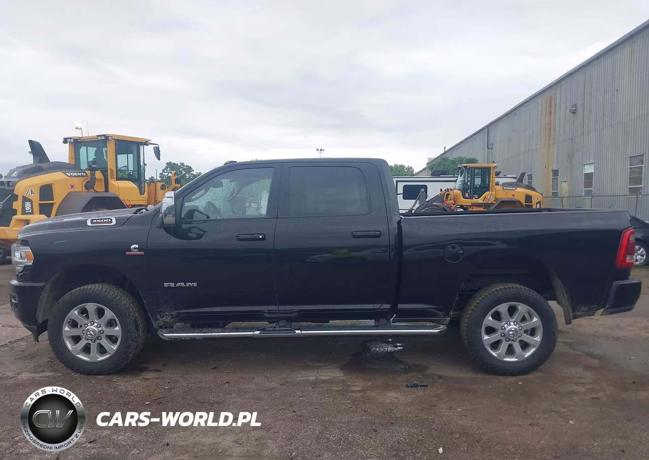 2023 Ram 3500 Laramie 4X4 6'4 Box VIN:3C63R3EL3PG643320 - 14