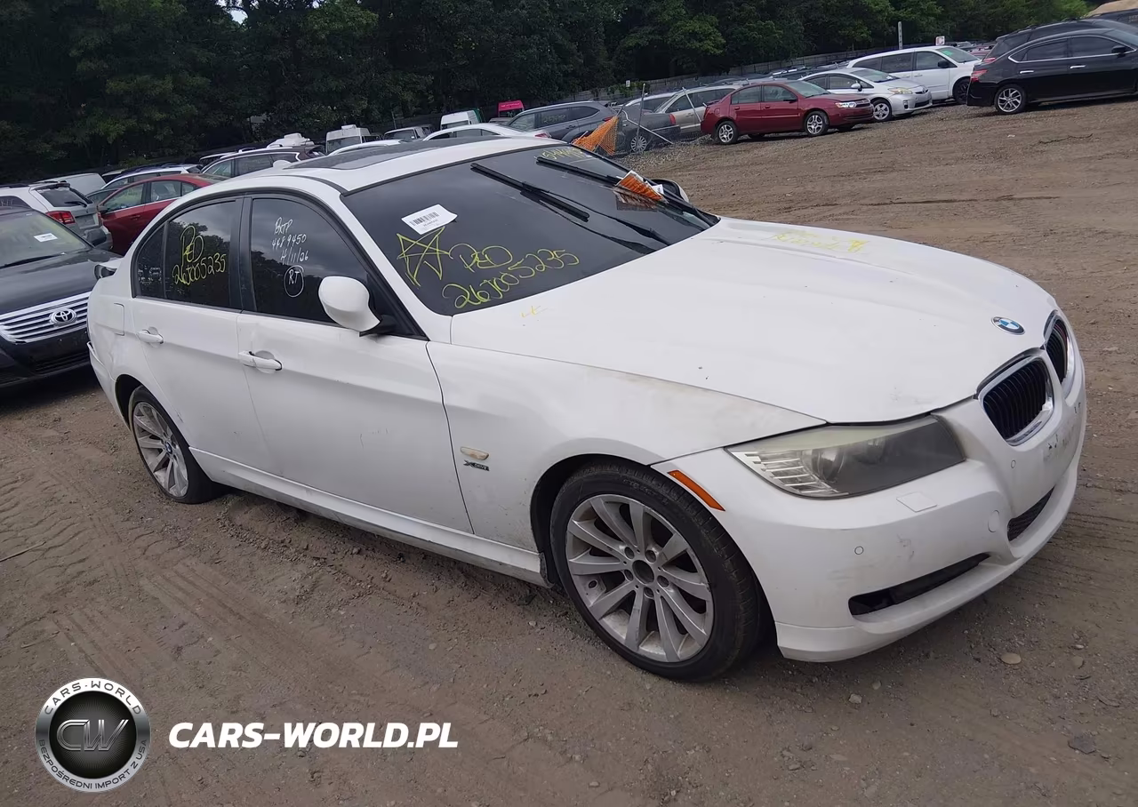 2011 BMW 328I xDrive – zdjęcie 1 z 11