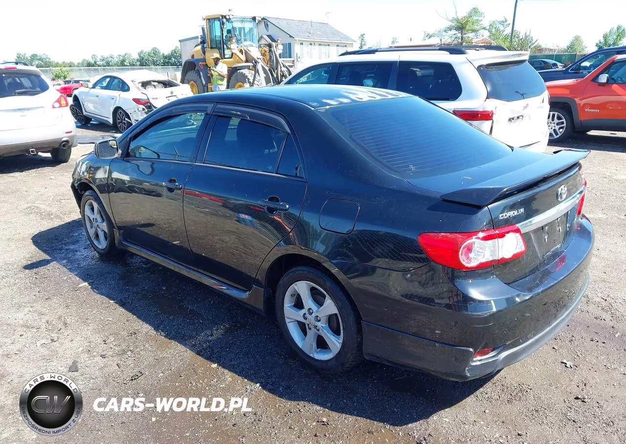 2012 Toyota Corolla S VIN:2T1BU4EE7CC912742 - 3