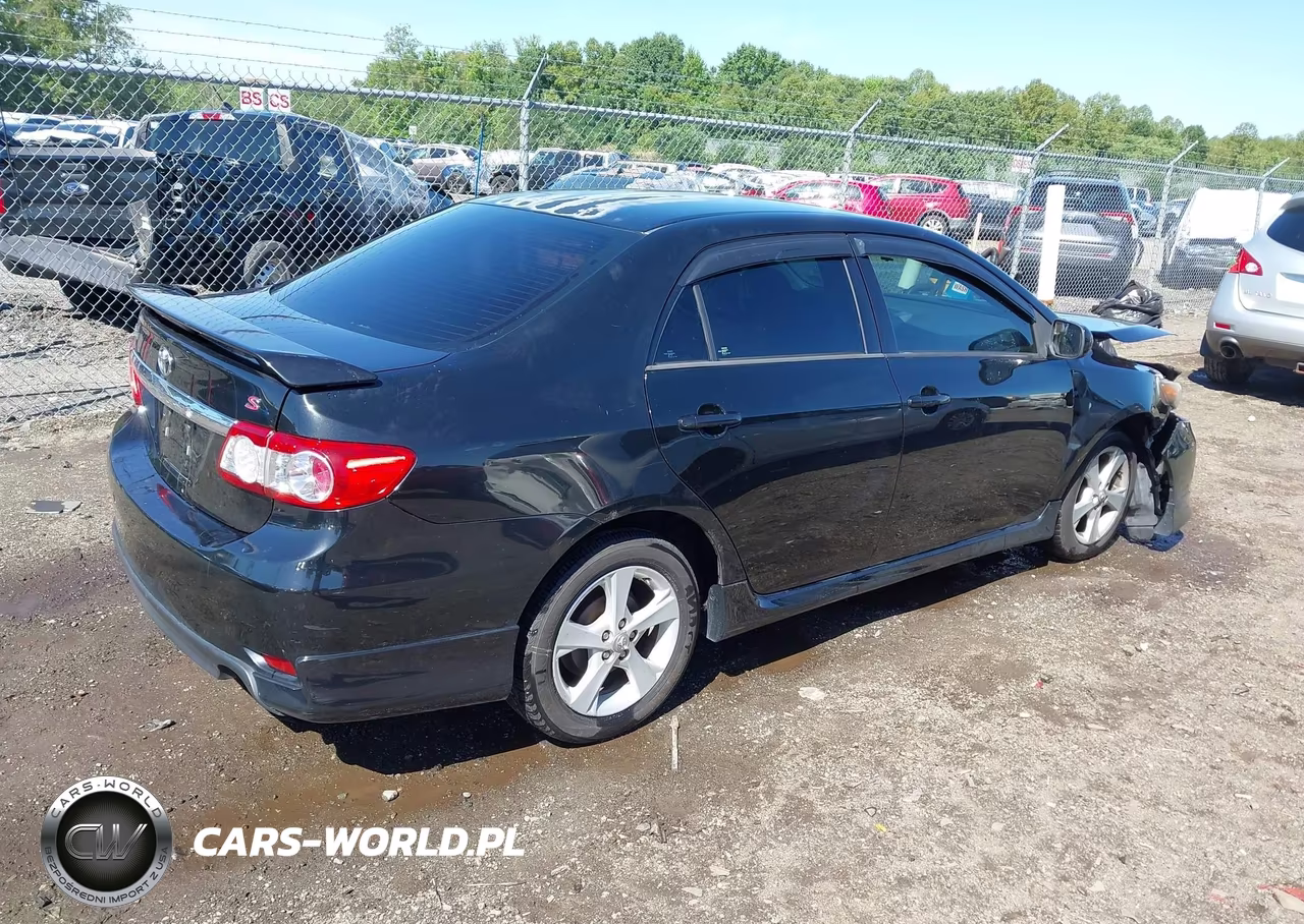 2012 Toyota Corolla S VIN:2T1BU4EE7CC912742 - 4