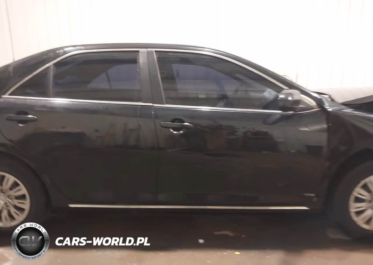 2014 Toyota Camry Le VIN:4T1BF1FKXEU428093 - 14
