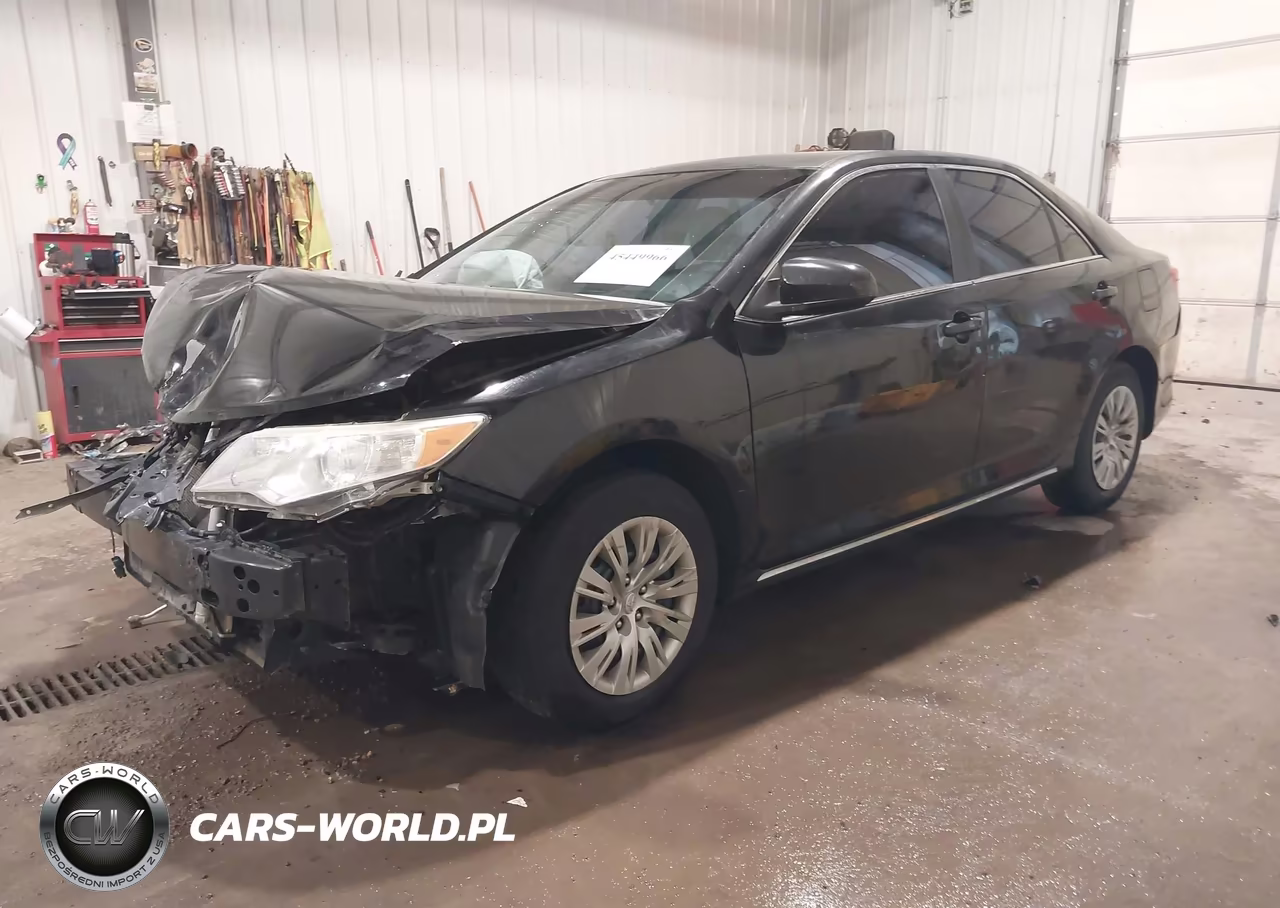 2014 Toyota Camry Le VIN:4T1BF1FKXEU428093 - 2