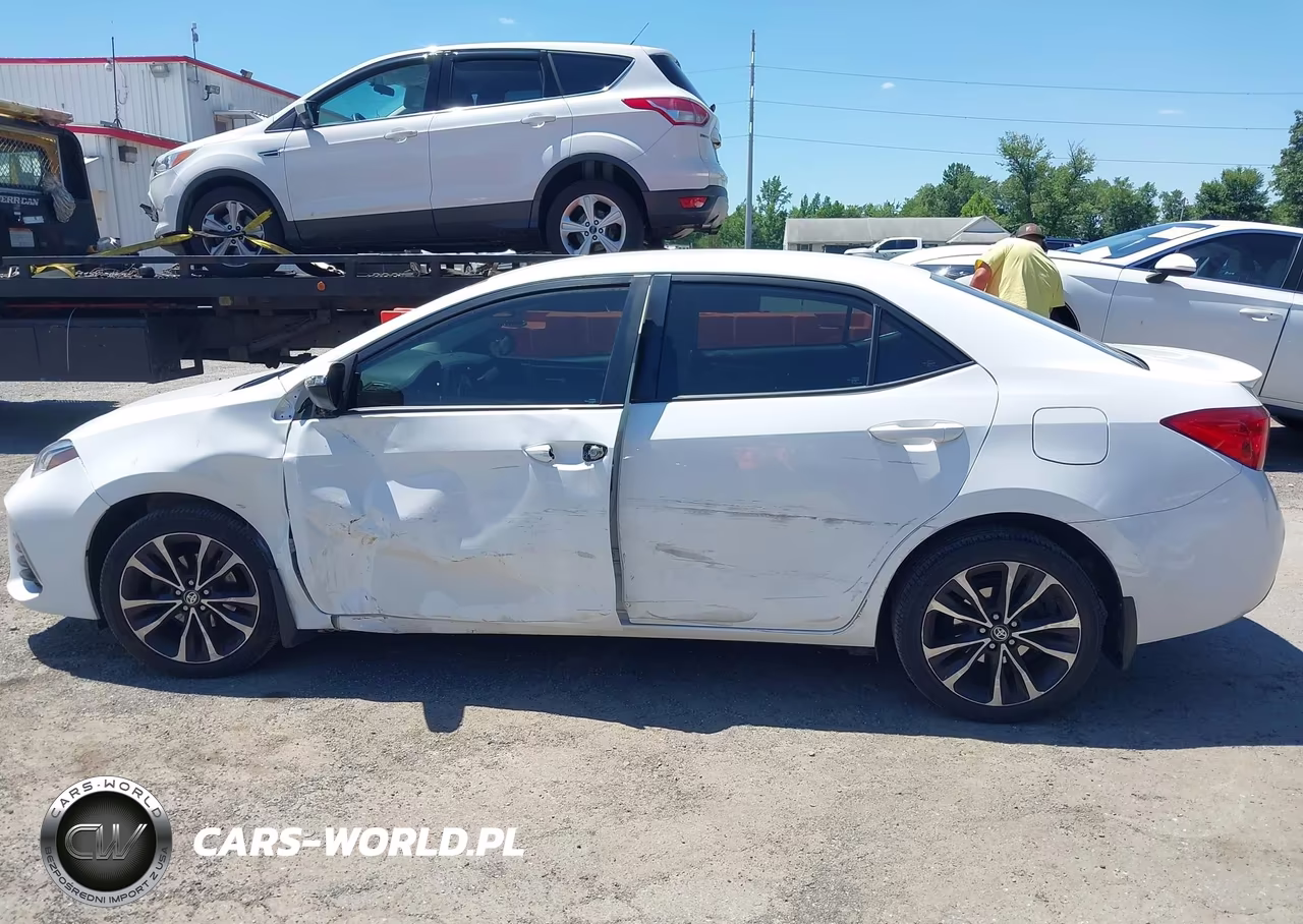 2017 Toyota Corolla Se VIN:2T1BURHE5HC842285 - 14