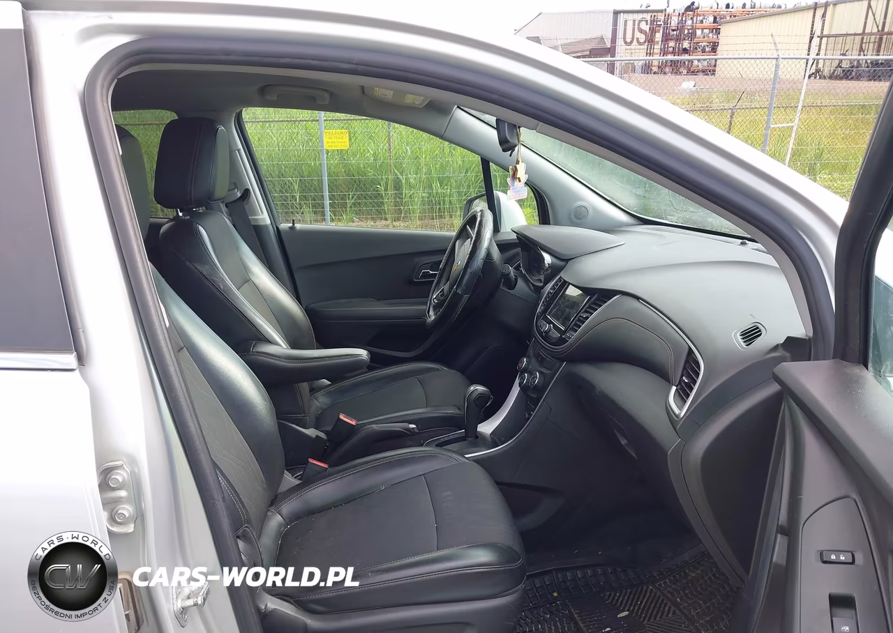 2019 Chevrolet Trax Lt VIN:KL7CJLSB3KB960993 - 5