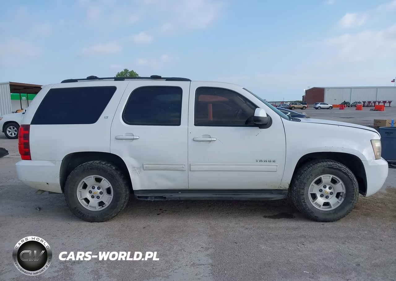 2012 Chevrolet Tahoe Lt VIN:1GNSCBE0XCR147017 - 13