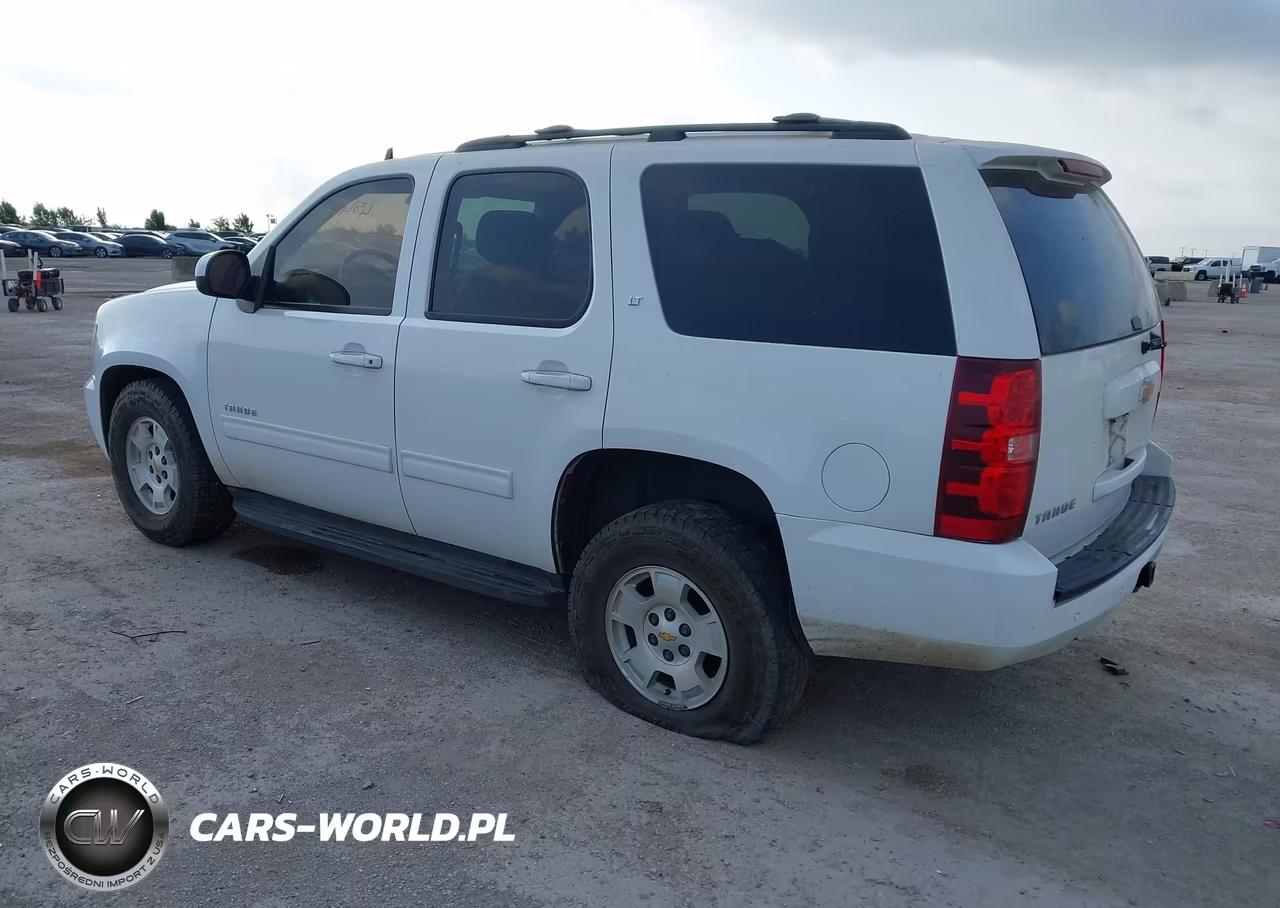 2012 Chevrolet Tahoe Lt VIN:1GNSCBE0XCR147017 - 3