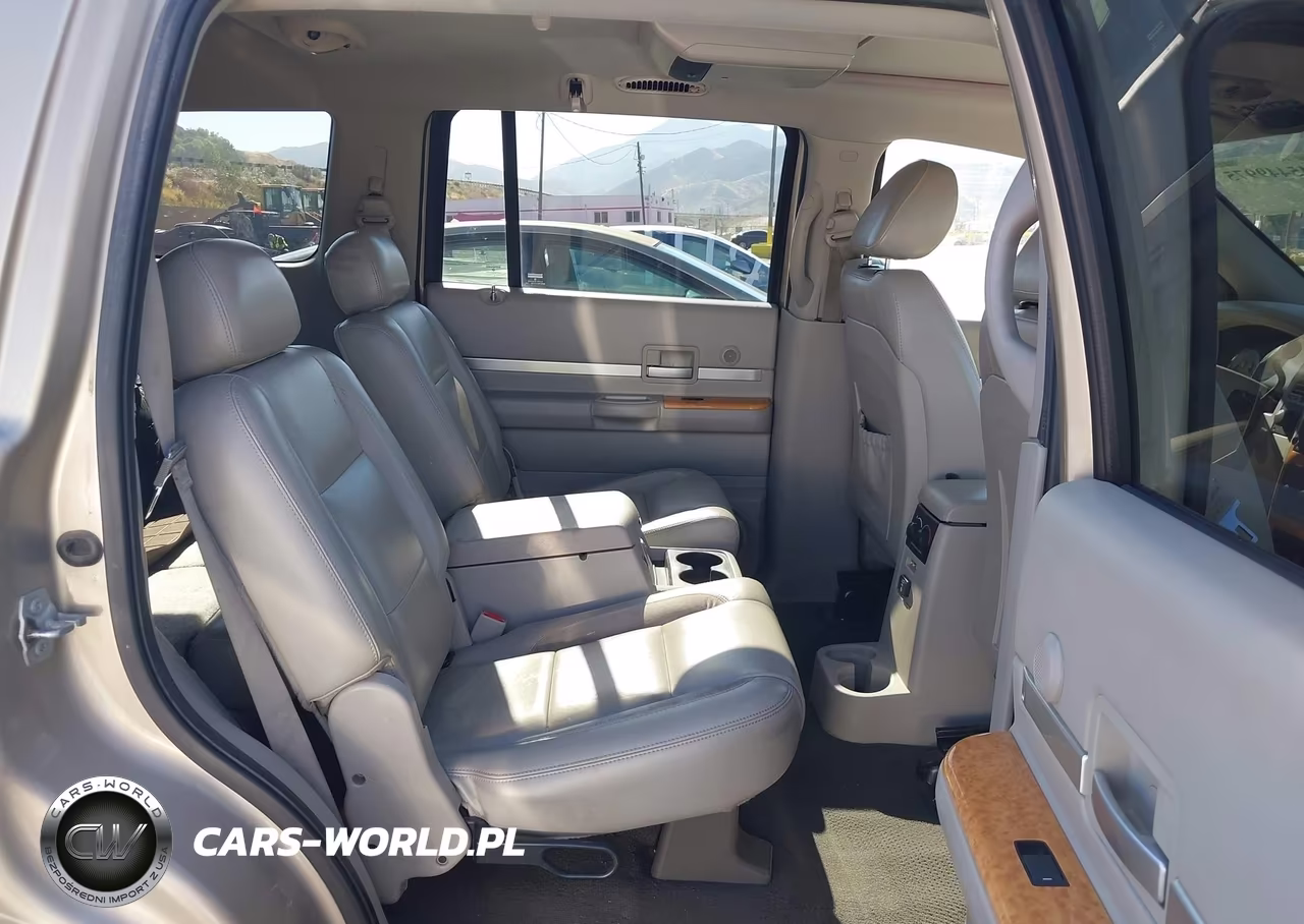 2009 Chrysler Aspen VIN:1A8HW58T99F710434 - 8
