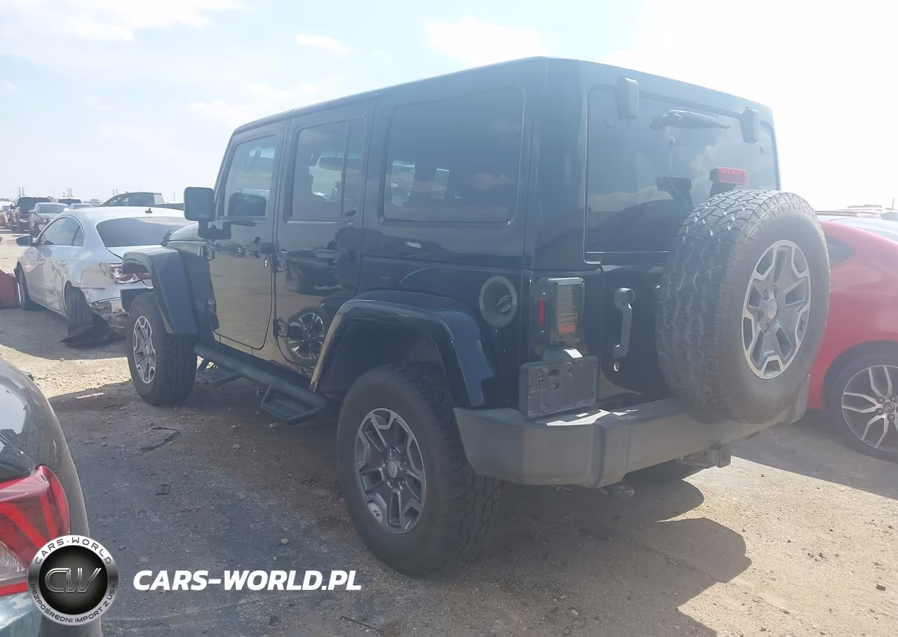 2014 Jeep Wrangler Unlimited Rubicon VIN:1C4BJWFG4EL182904 - 3