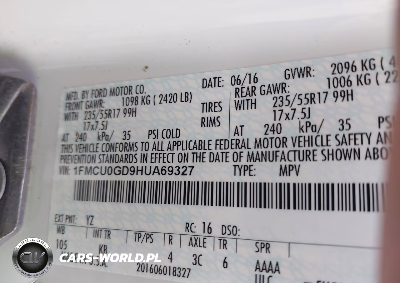 2017 Ford Escape Se VIN:1FMCU0GD9HUA69327 - 9