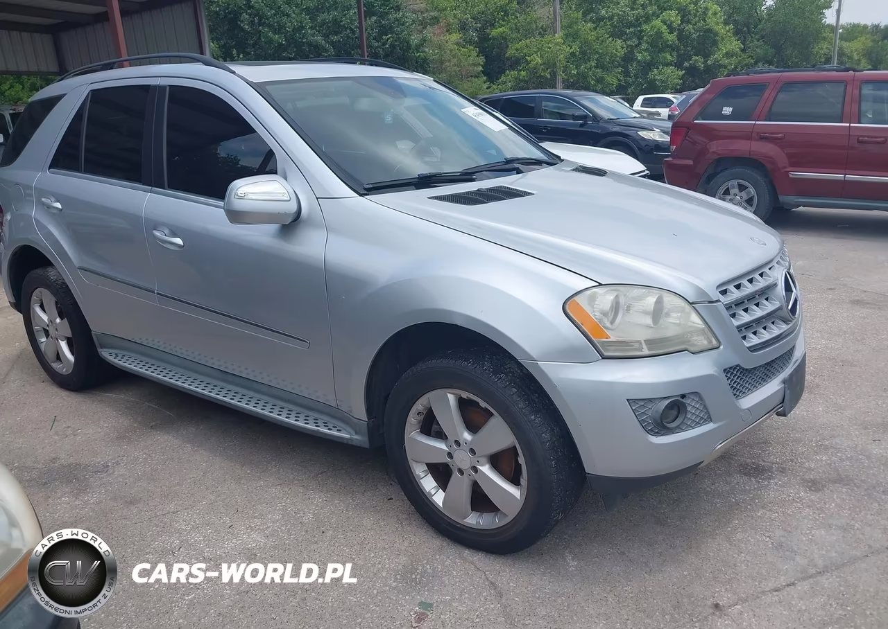 2010 Mercedes-Benz Ml 350 – zdjęcie 1 z 11