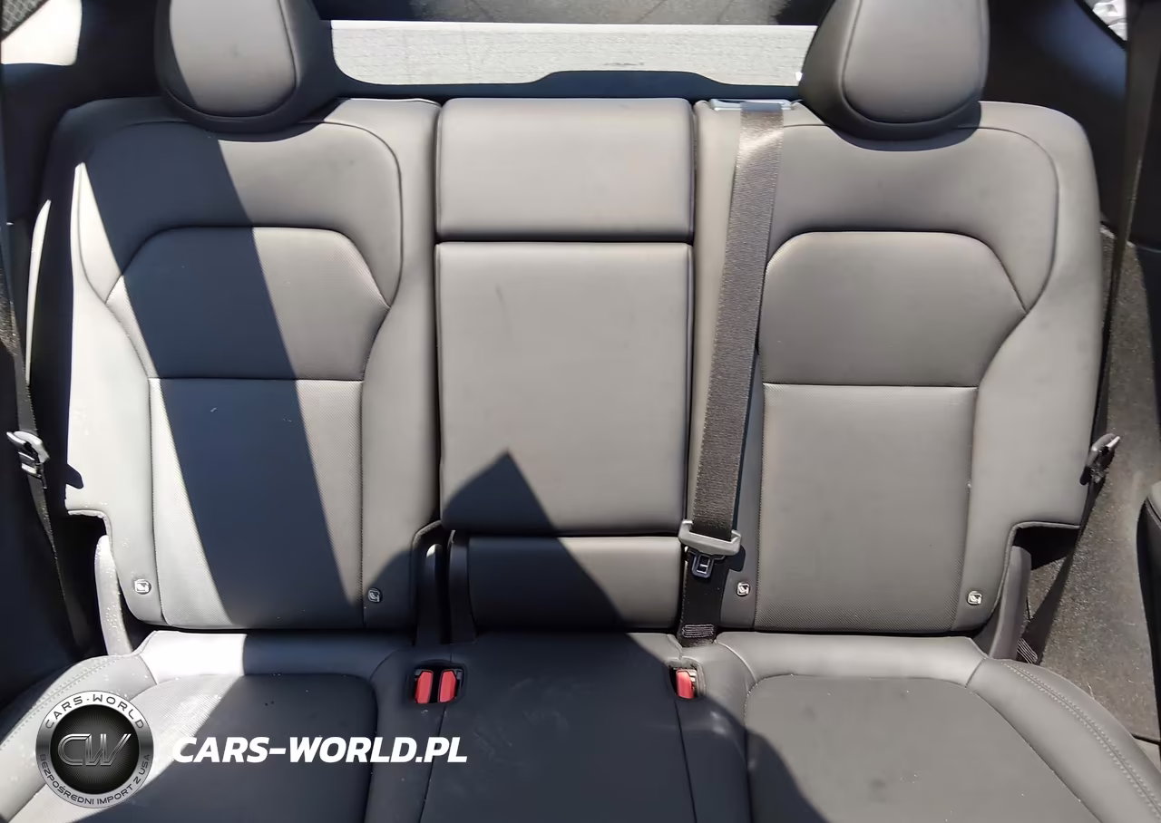 2026 Tesla Model Y All-Wheel Drive-Long Range Launch Series-Premium All-Wheel Drive VIN:7SAYGDEE3TA500217 - 8