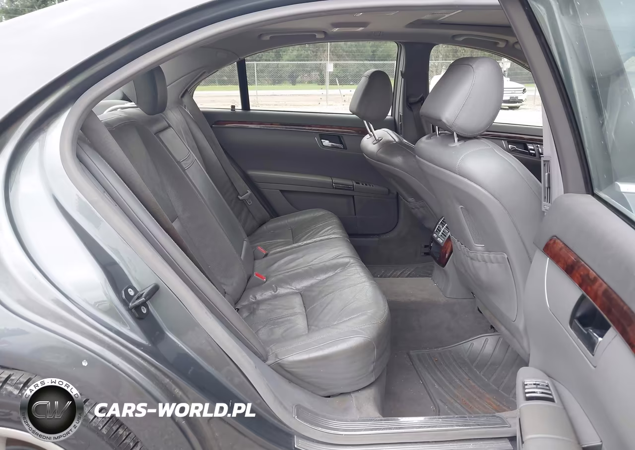 2007 Mercedes-Benz S 550 VIN:WDDNG71X07A074163 - 8