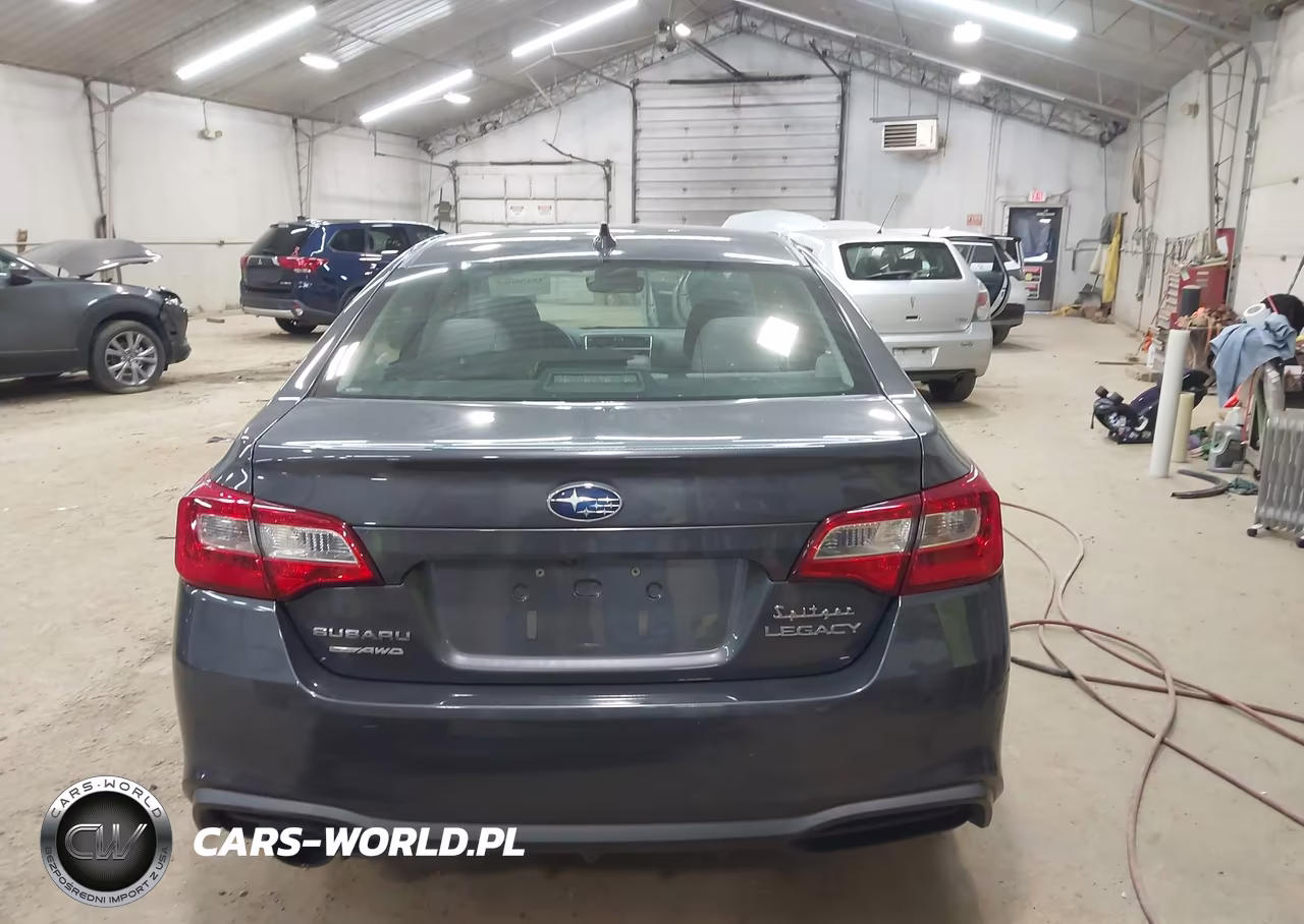 2018 Subaru Legacy 2.5I Premium VIN:4S3BNAF67J3046209 - 17
