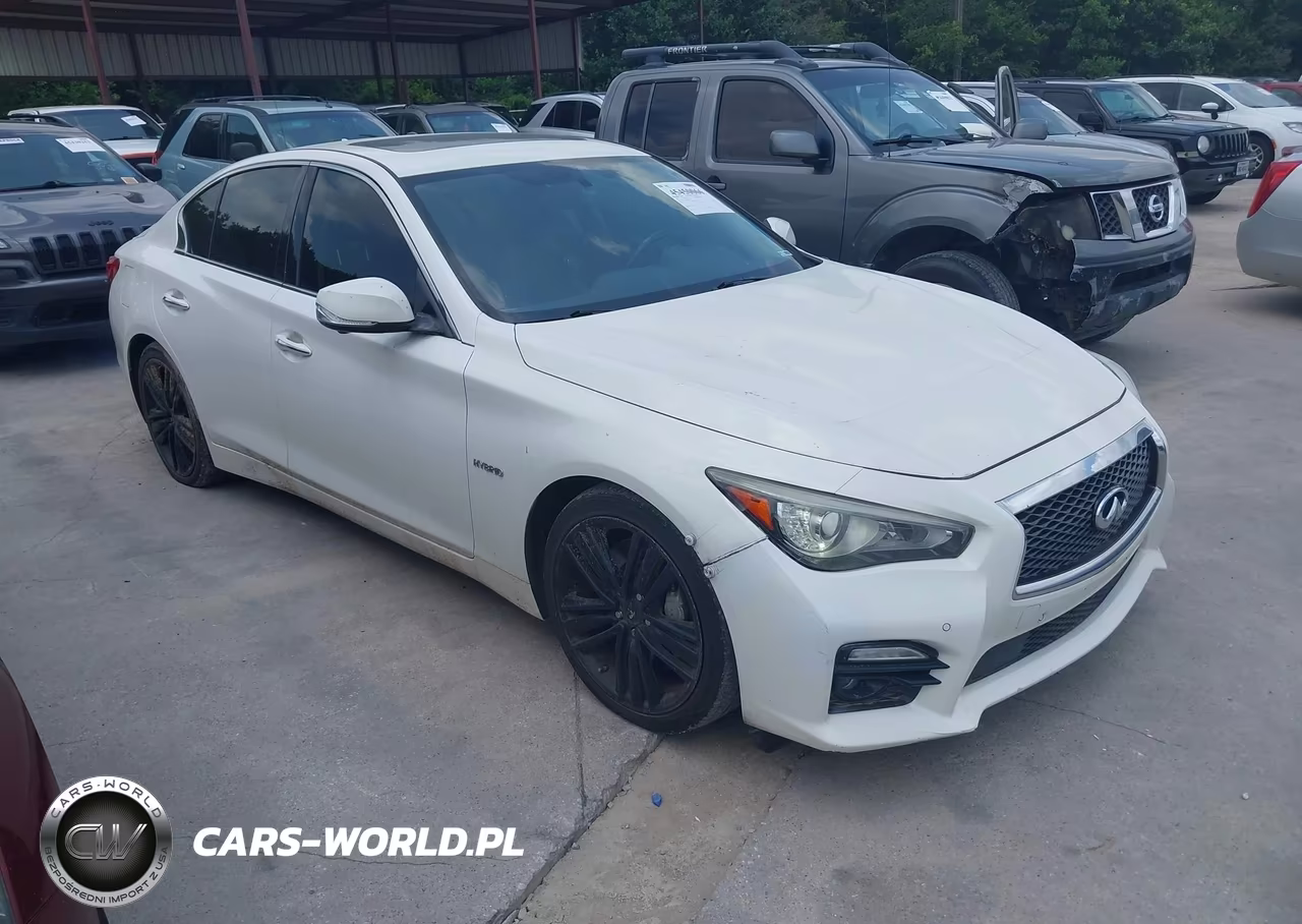 2015 Infiniti Q50 Hybrid Sport