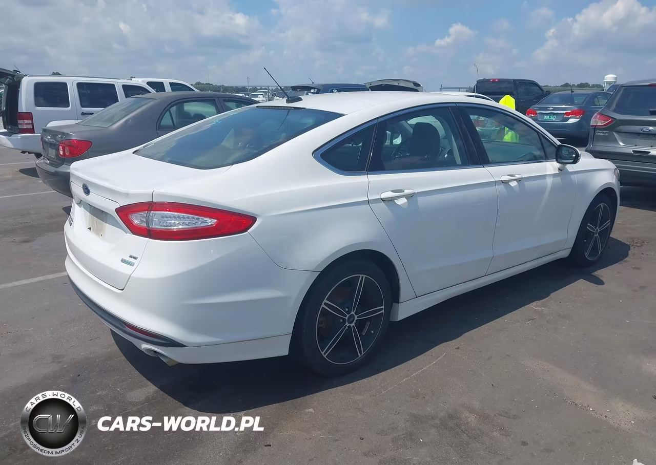 2015 Ford Fusion Se VIN:3FA6P0HD0FR139573 - 4