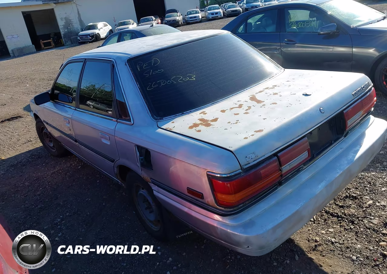 1991 Toyota Camry Dlx VIN:4T1SV21E3MU370983 - 3