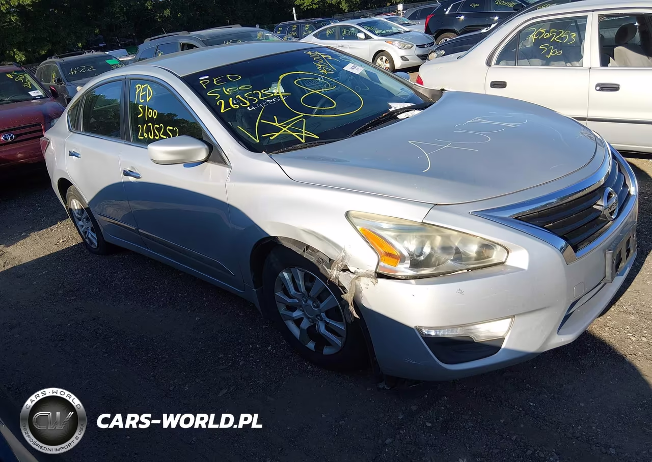2015 Nissan Altima 2.5 S – zdjęcie 1 z 11