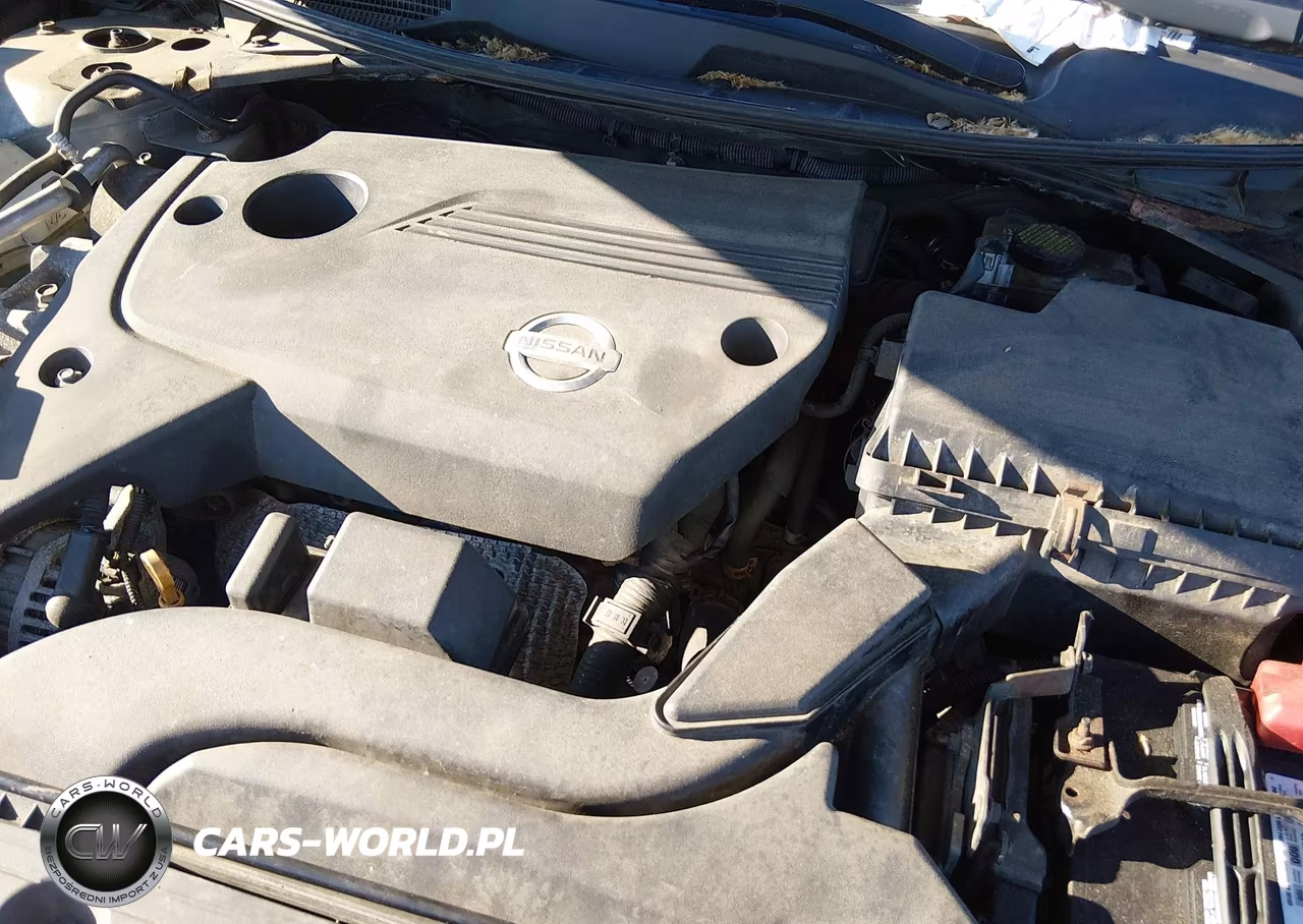 2015 Nissan Altima 2.5 S VIN:1N4AL3AP2FN326327 - 10