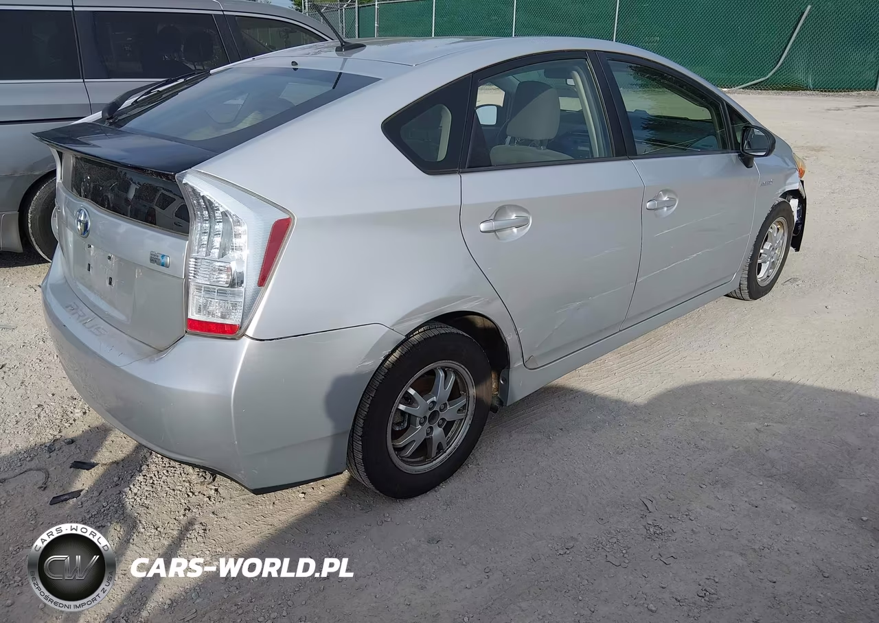 2010 Toyota Prius Ii VIN:JTDKN3DU9A5118755 - 4