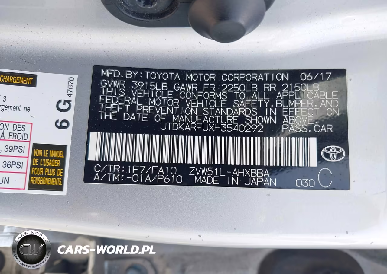 2017 Toyota Prius Two Eco VIN:JTDKARFUXH3540292 - 9