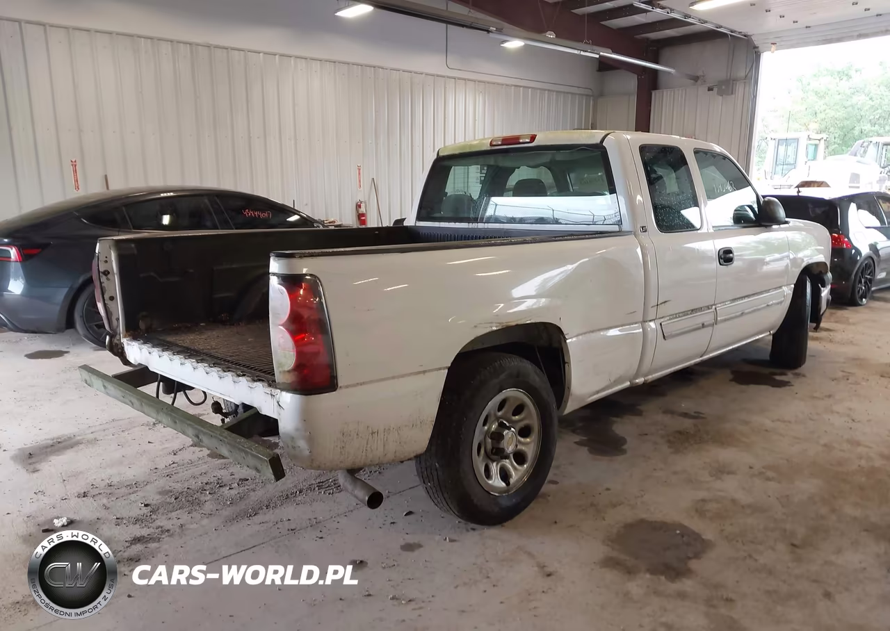 2005 Chevrolet Silverado 1500 Ls VIN:1GCEC19T65Z147636 - 4