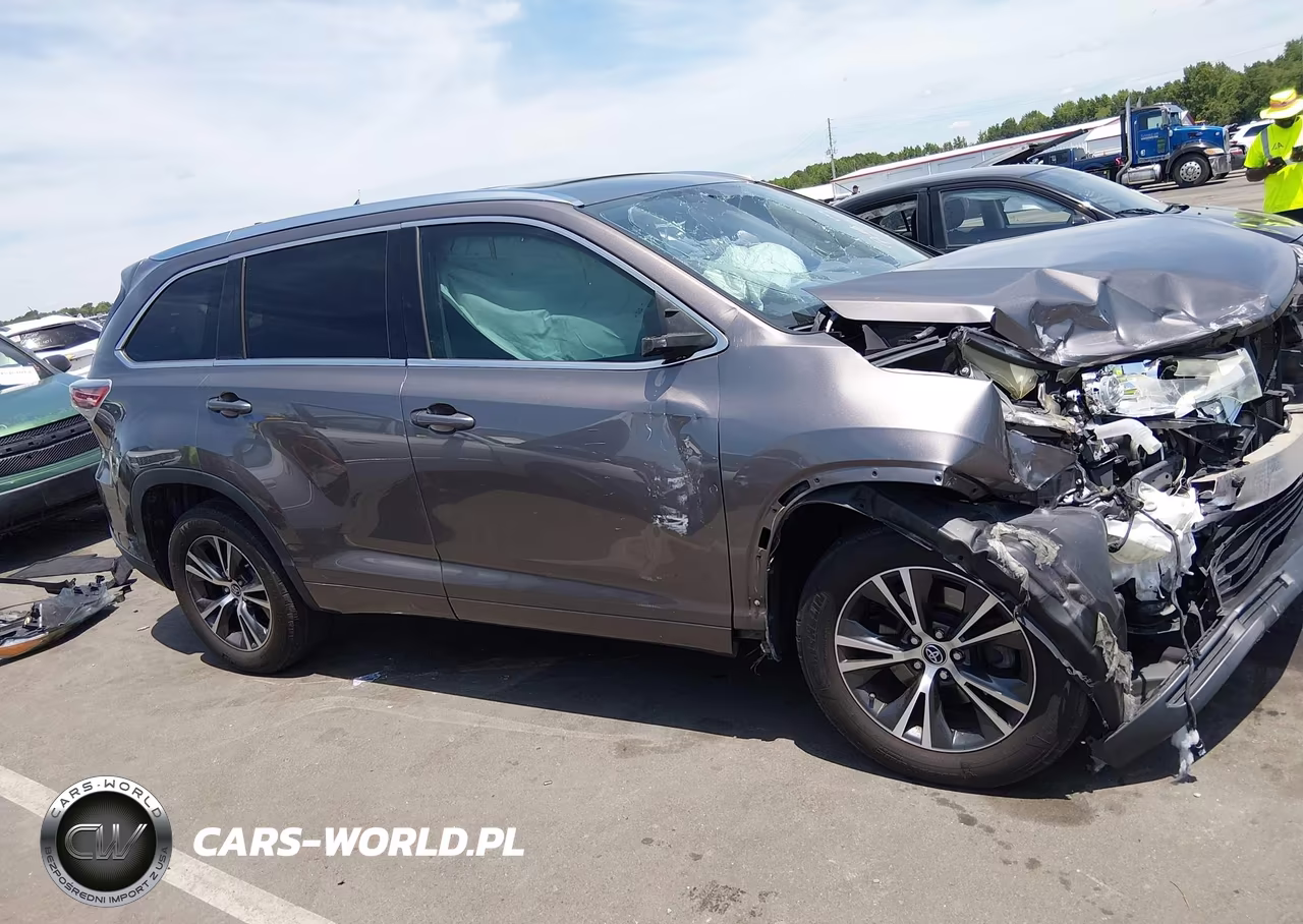 2016 Toyota Highlander Xle V6 VIN:5TDKKRFH3GS140085 - 14