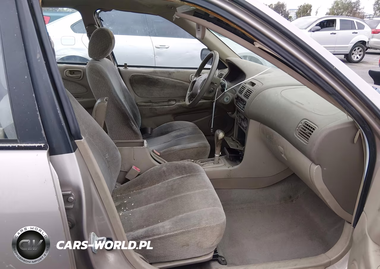 2001 Toyota Corolla Le VIN:1NXBR12E51Z516146 - 5