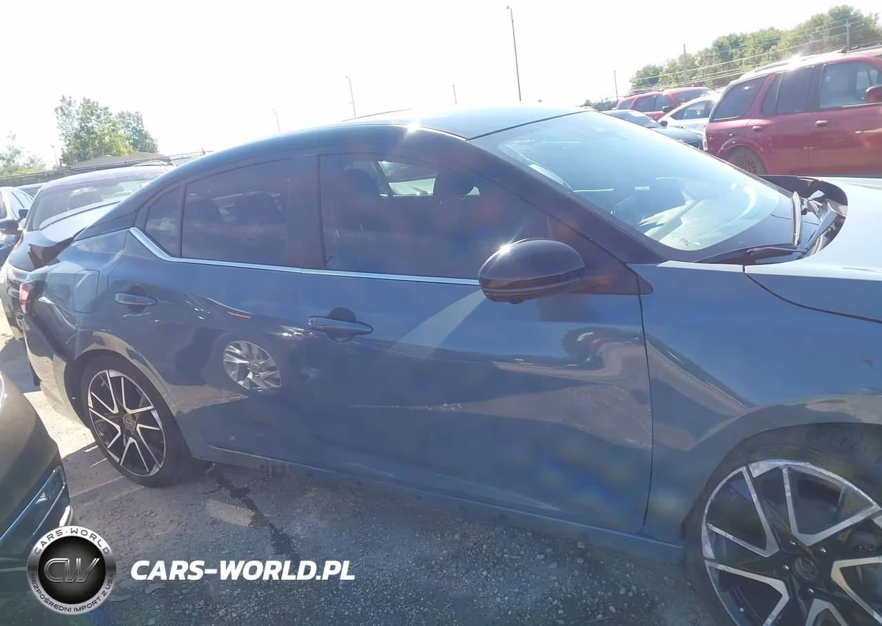 2025 Nissan Sentra Sr VIN:3N1AB8DV8SY230447 - 14