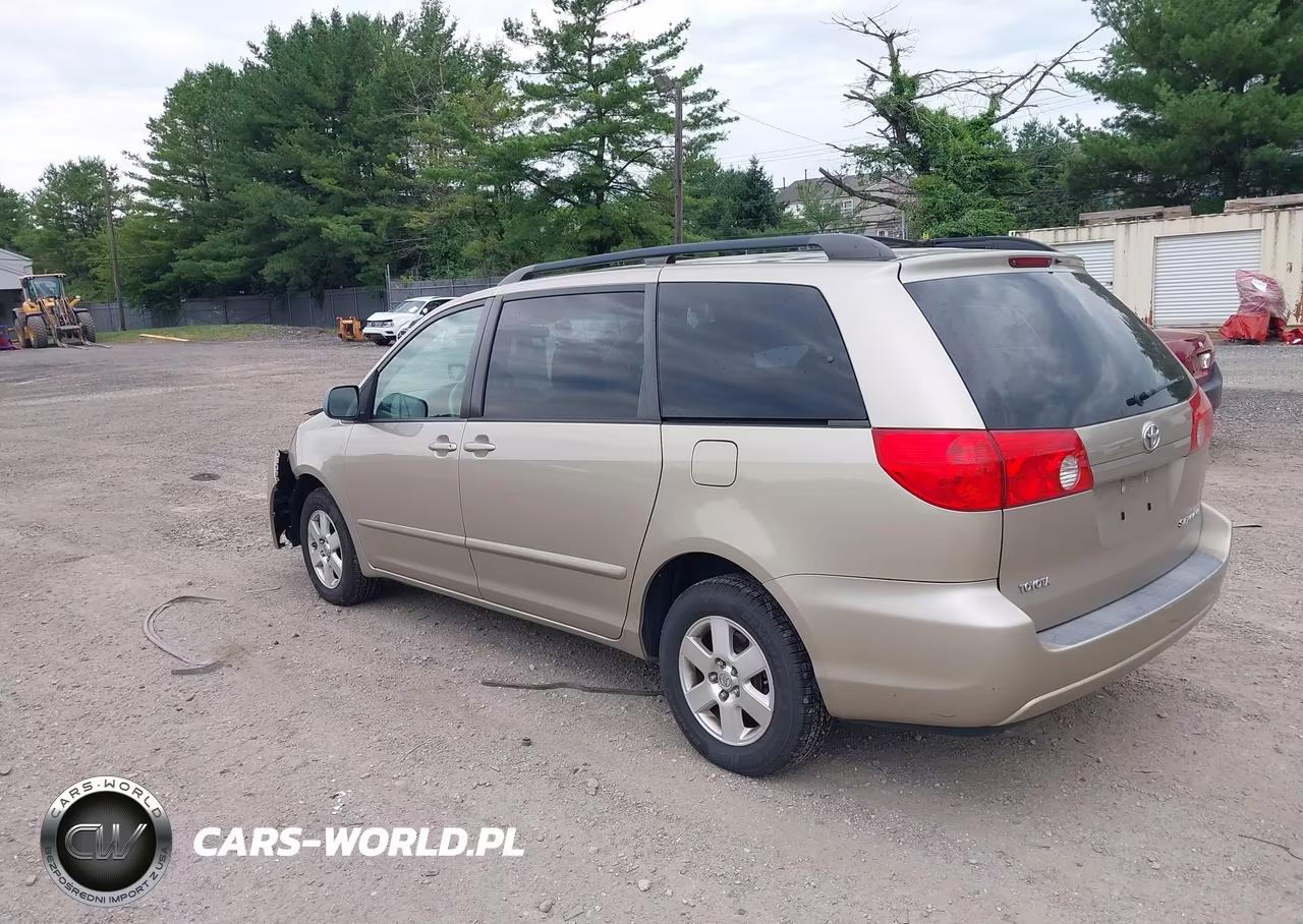 2009 Toyota Sienna Le VIN:5TDZK23CX9S243179 - 3