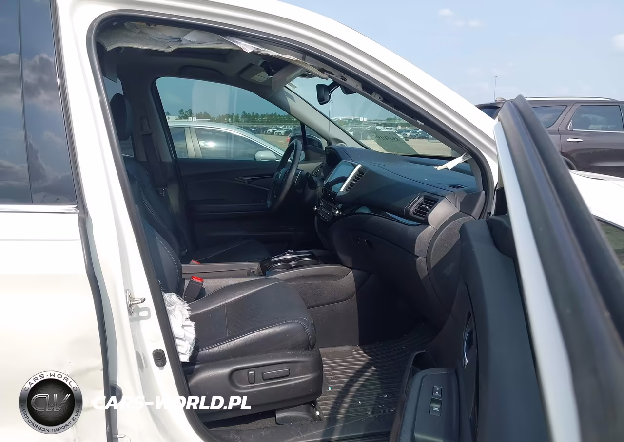 2018 Honda Pilot Elite VIN:5FNYF6H01JB035769 - 5