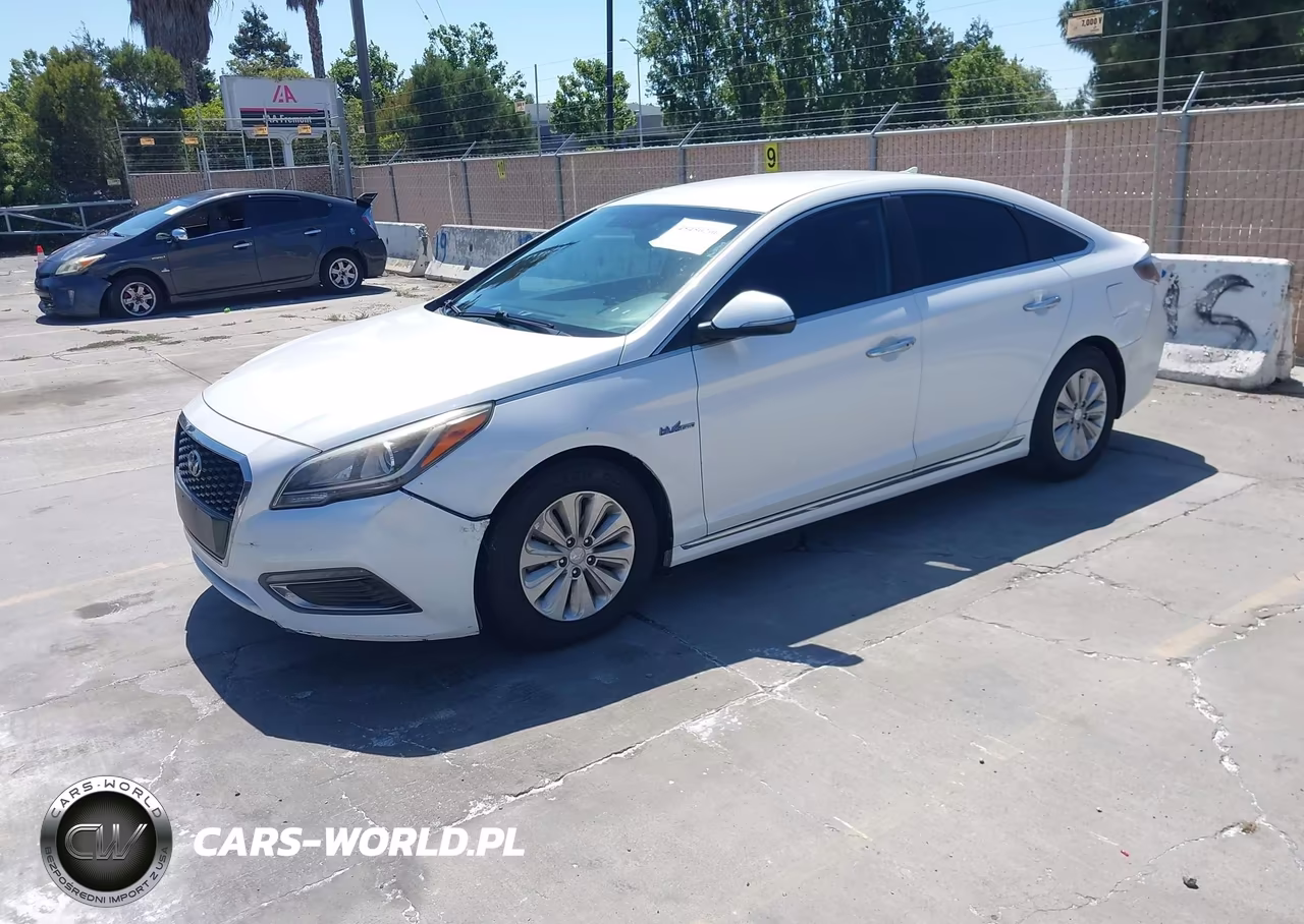 2016 Hyundai Sonata Hybrid Se VIN:KMHE24L14GA011451 - 2