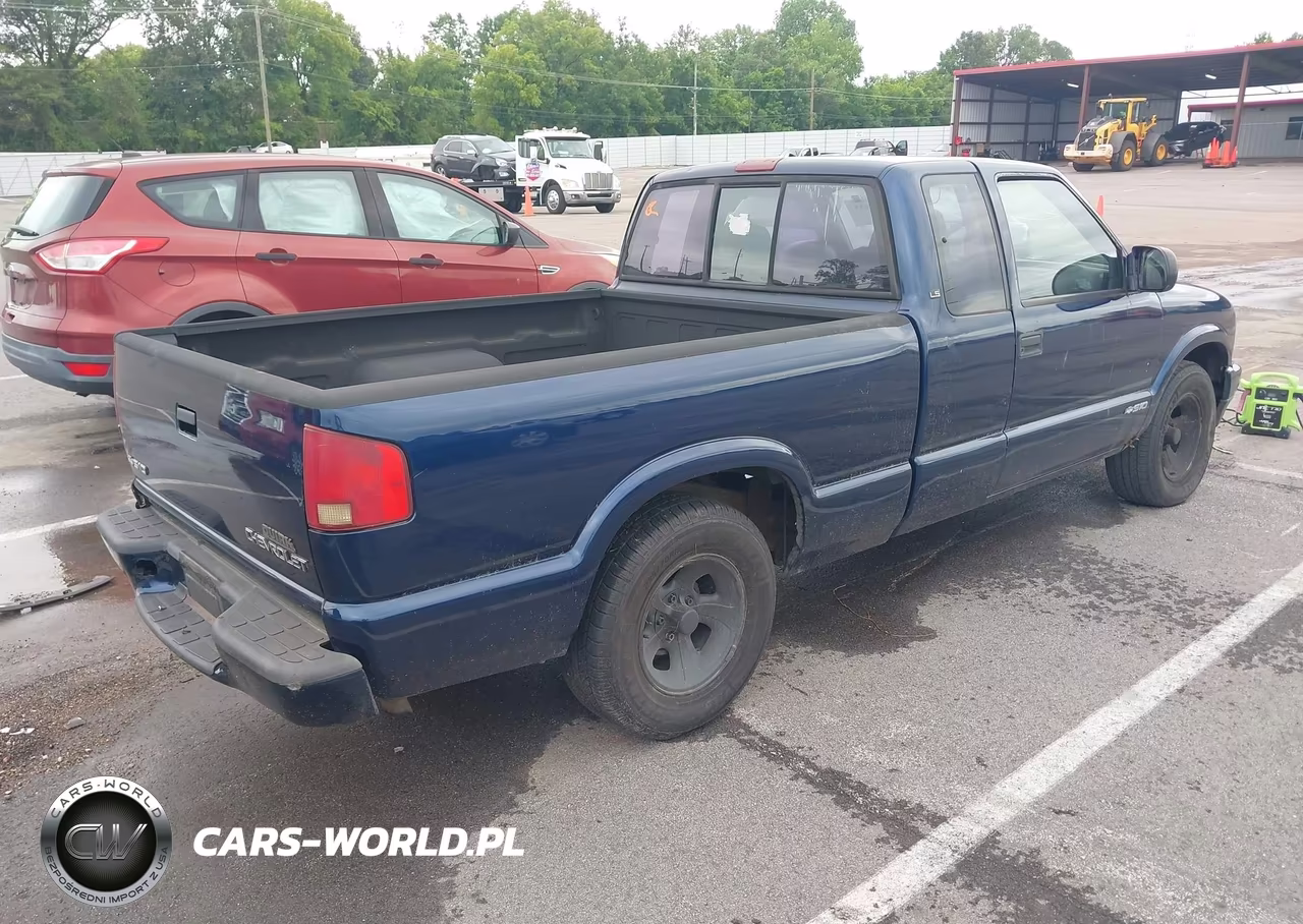 2003 Chevrolet S-10 Ls VIN:1GCCS19X838172795 - 4