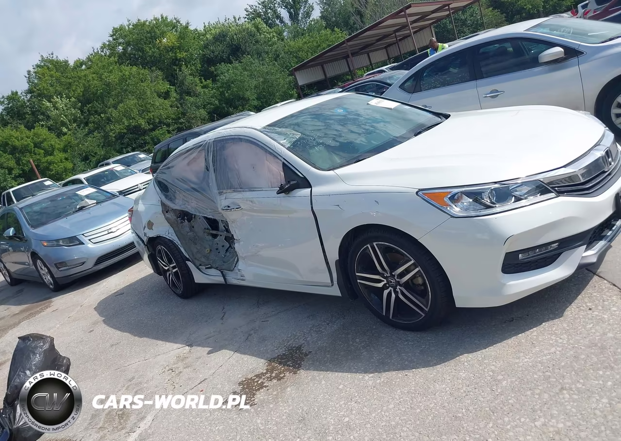2017 Honda Accord Sport VIN:1HGCR2F50HA160758 - 13