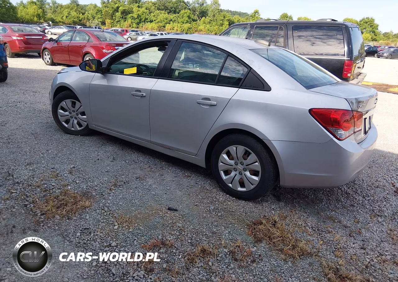 2016 Chevrolet Cruze Limited Ls Auto VIN:1G1PC5SH4G7210052 - 3