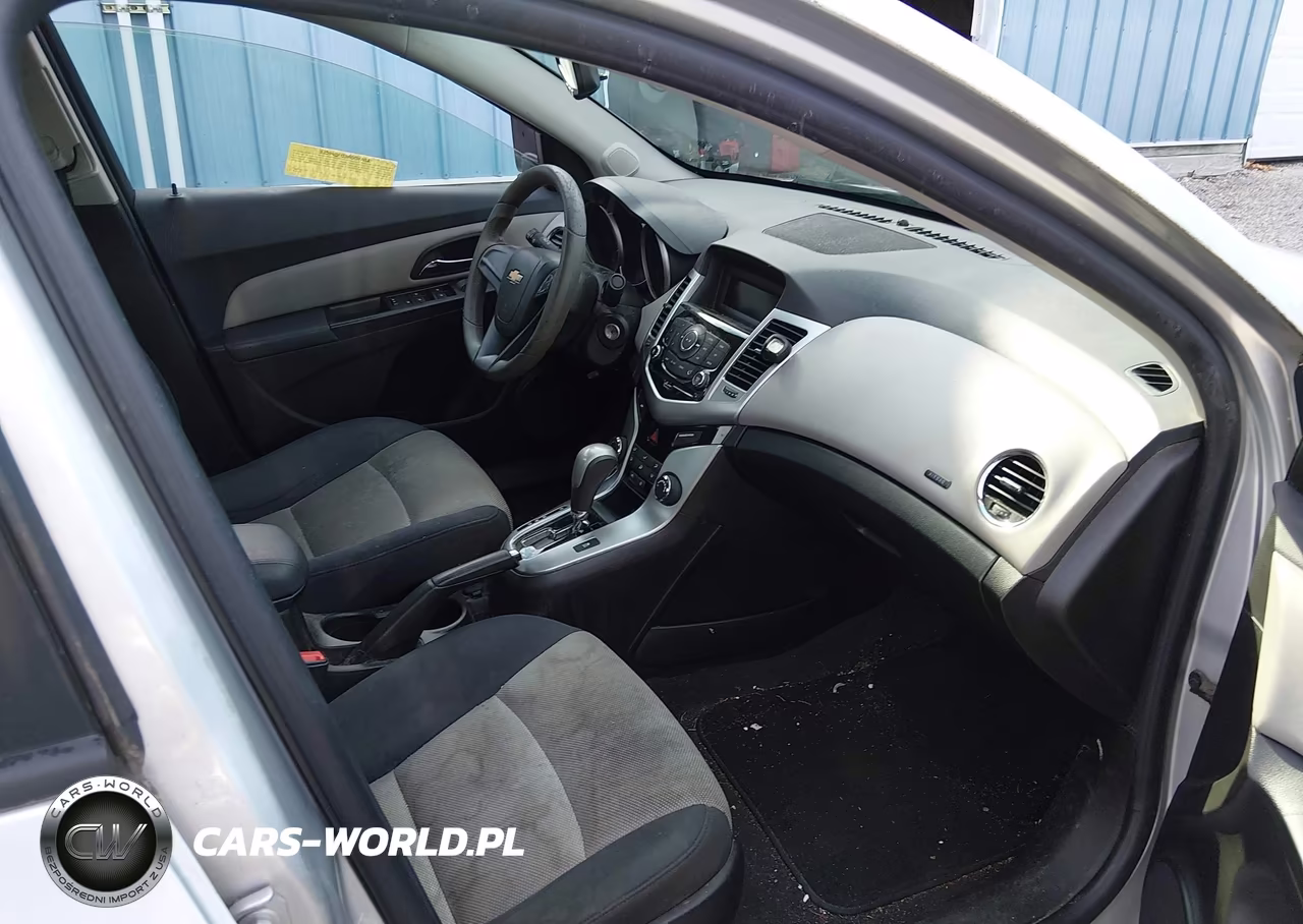 2016 Chevrolet Cruze Limited Ls Auto VIN:1G1PC5SH4G7210052 - 5