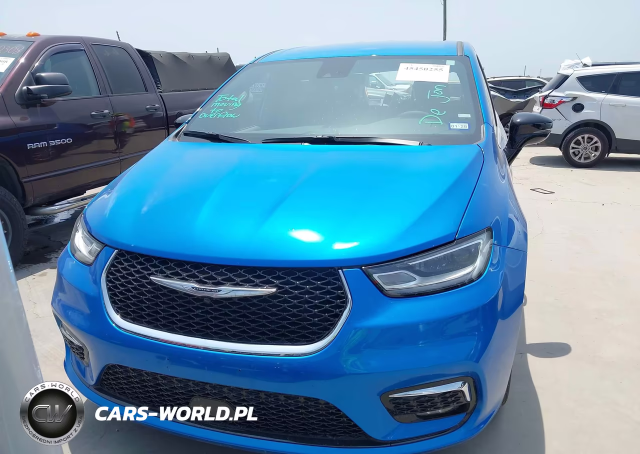 2026 Chrysler Pacifica Select VIN:2C4RC1BG9TR235957 - 13